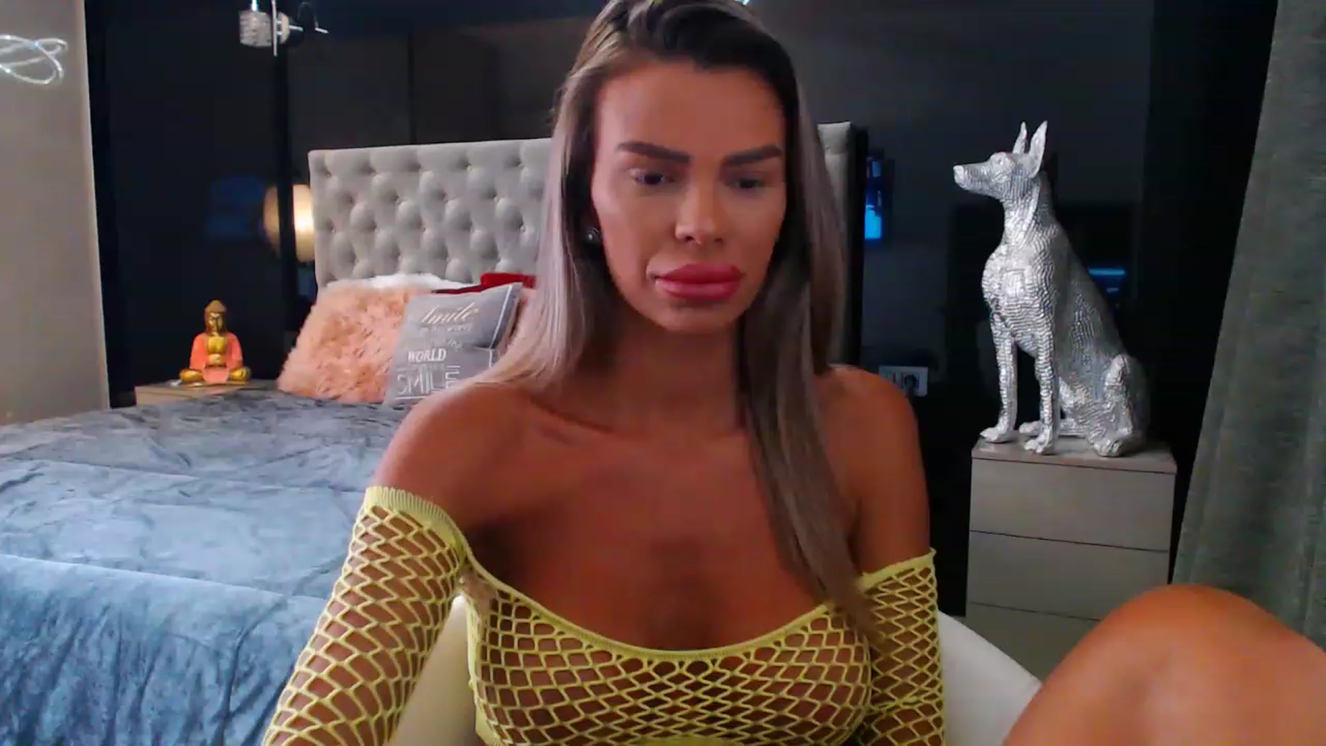Gallery image thumbnail from D_y_y's myfreecams stream on, 06/28/2023, 04:09 image 1 of 20