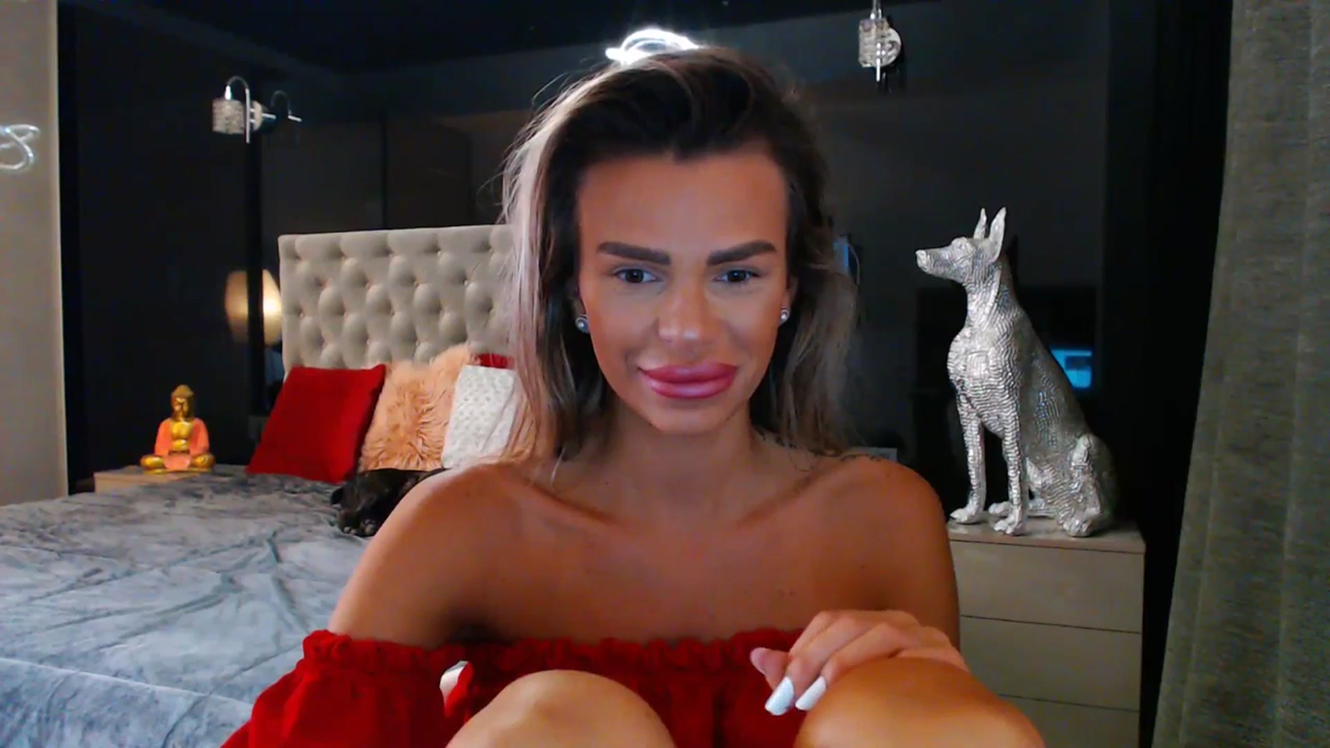 Gallery image thumbnail from D_y_y's myfreecams stream on, 07/01/2023, 03:59 image 12 of 20