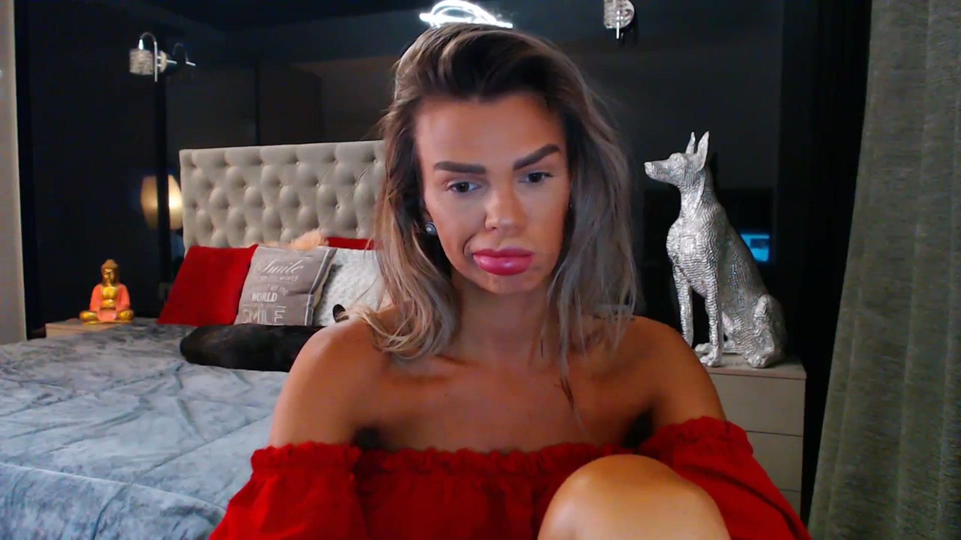 Gallery image thumbnail from D_y_y's myfreecams stream on, 07/01/2023, 03:59 image 17 of 20