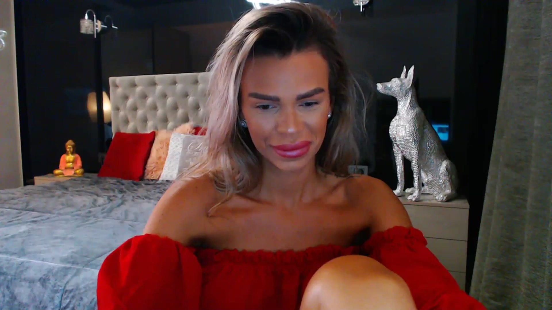Gallery image thumbnail from D_y_y's myfreecams stream on, 07/01/2023, 03:59 image 6 of 20