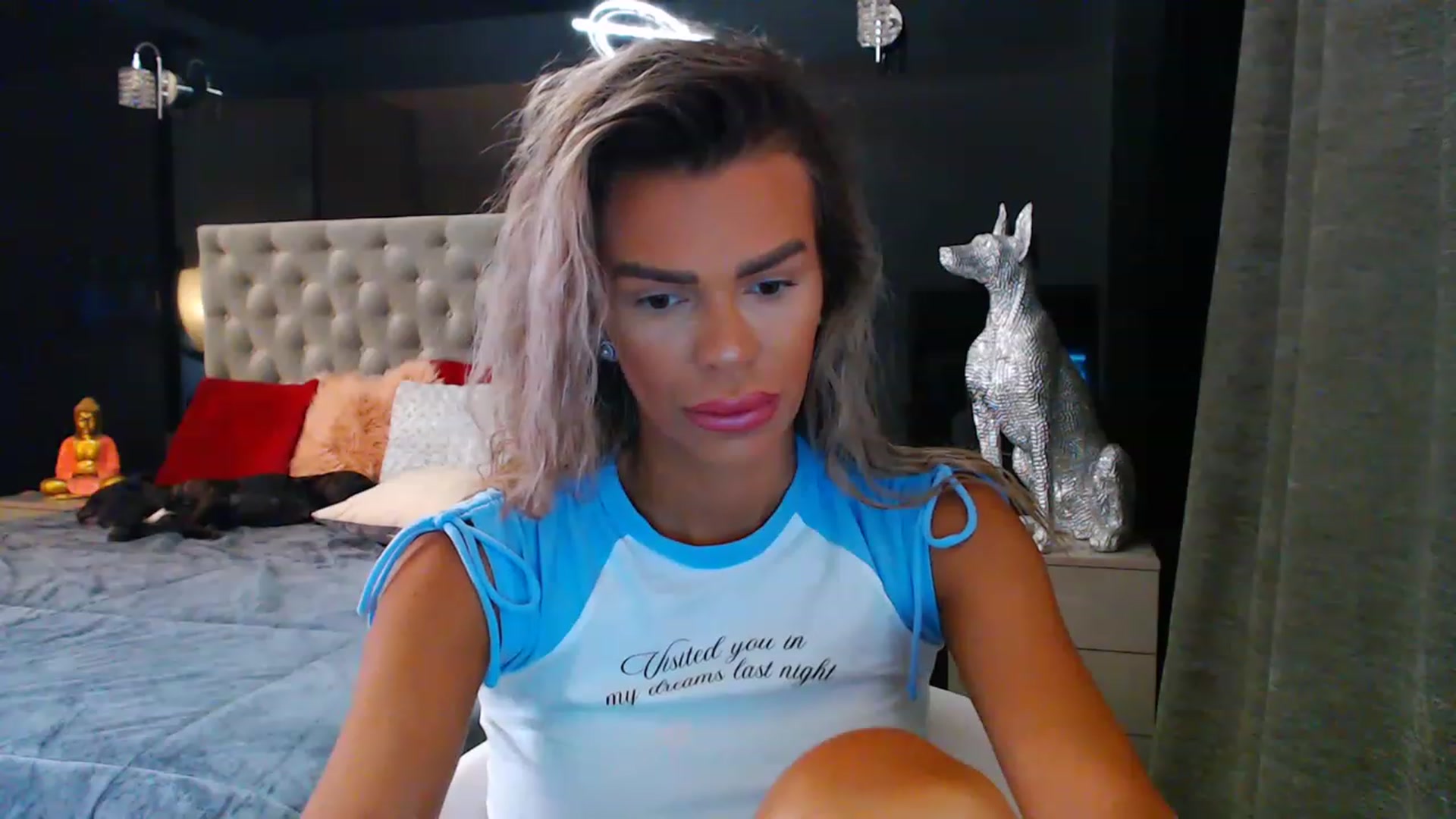 Gallery image thumbnail from D_y_y's myfreecams stream on, 07/04/2023, 03:53 image 8 of 20