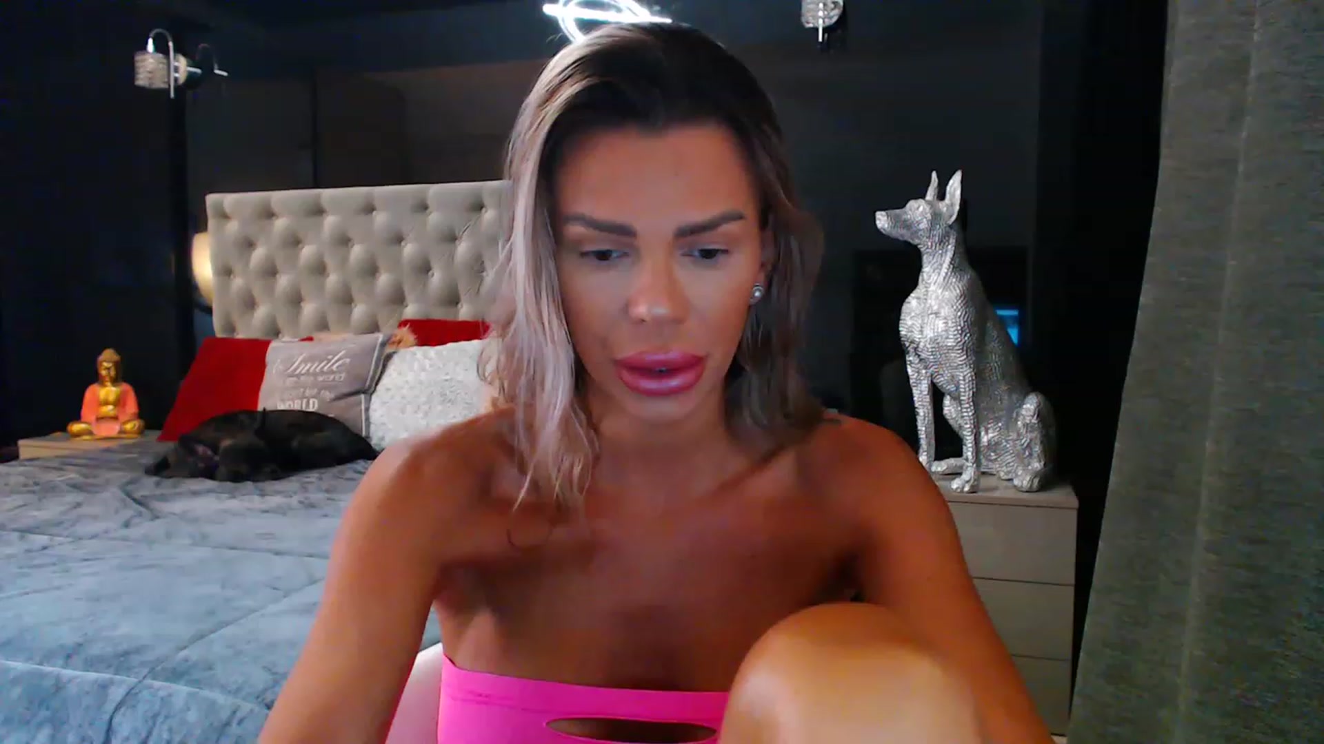 Gallery image thumbnail from D_y_y's myfreecams stream on, 07/06/2023, 04:15 image 13 of 20