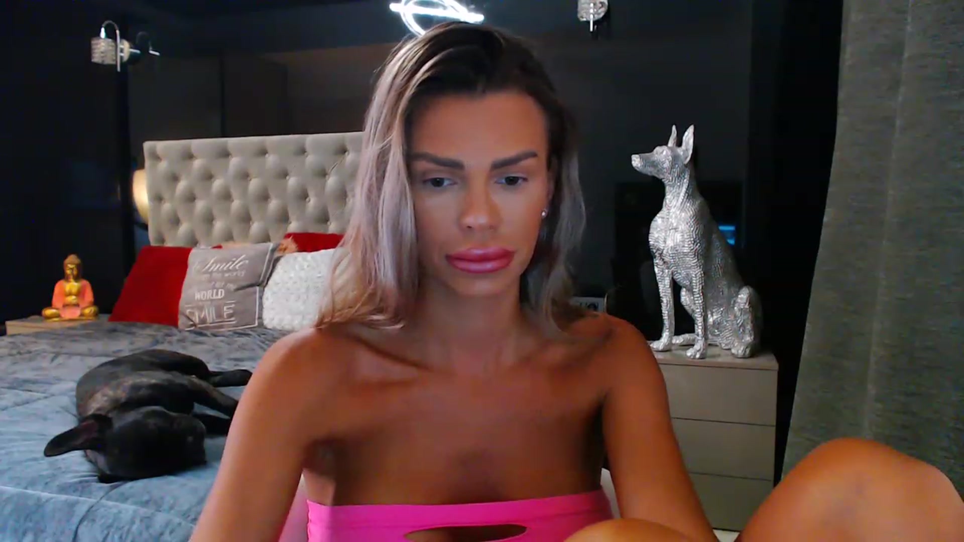Gallery image thumbnail from D_y_y's myfreecams stream on, 07/06/2023, 04:51 image 5 of 20