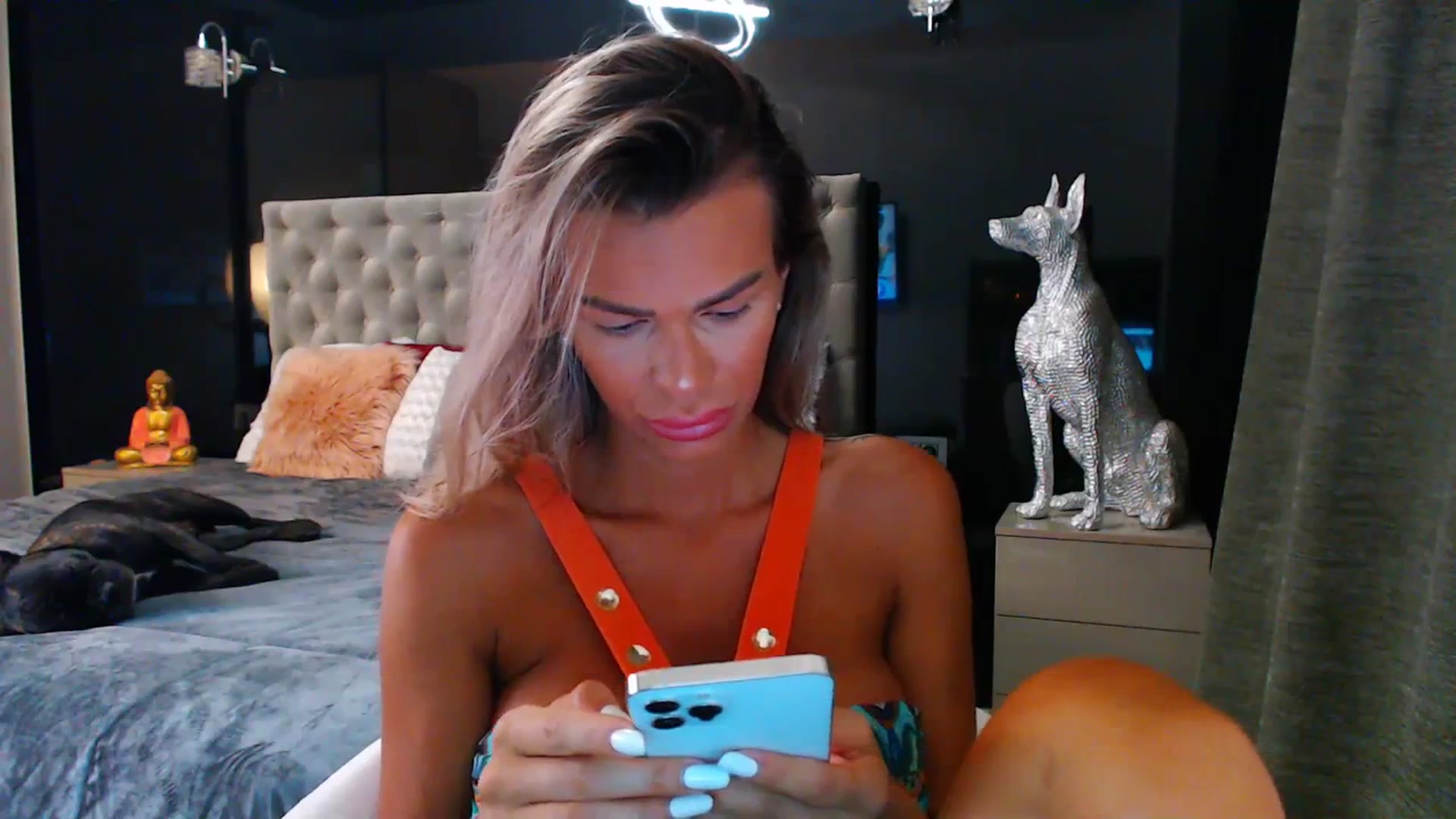 Gallery image thumbnail from D_y_y's myfreecams stream on, 07/08/2023, 04:39 image 2 of 20
