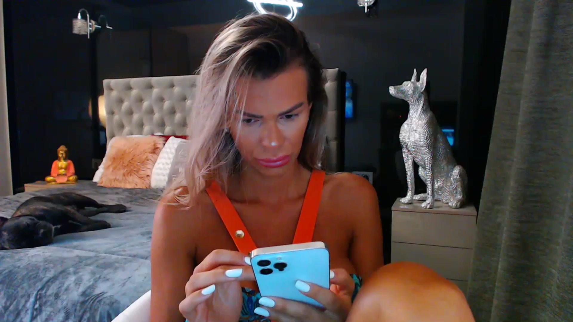 Gallery image thumbnail from D_y_y's myfreecams stream on, 07/08/2023, 04:39 image 3 of 20