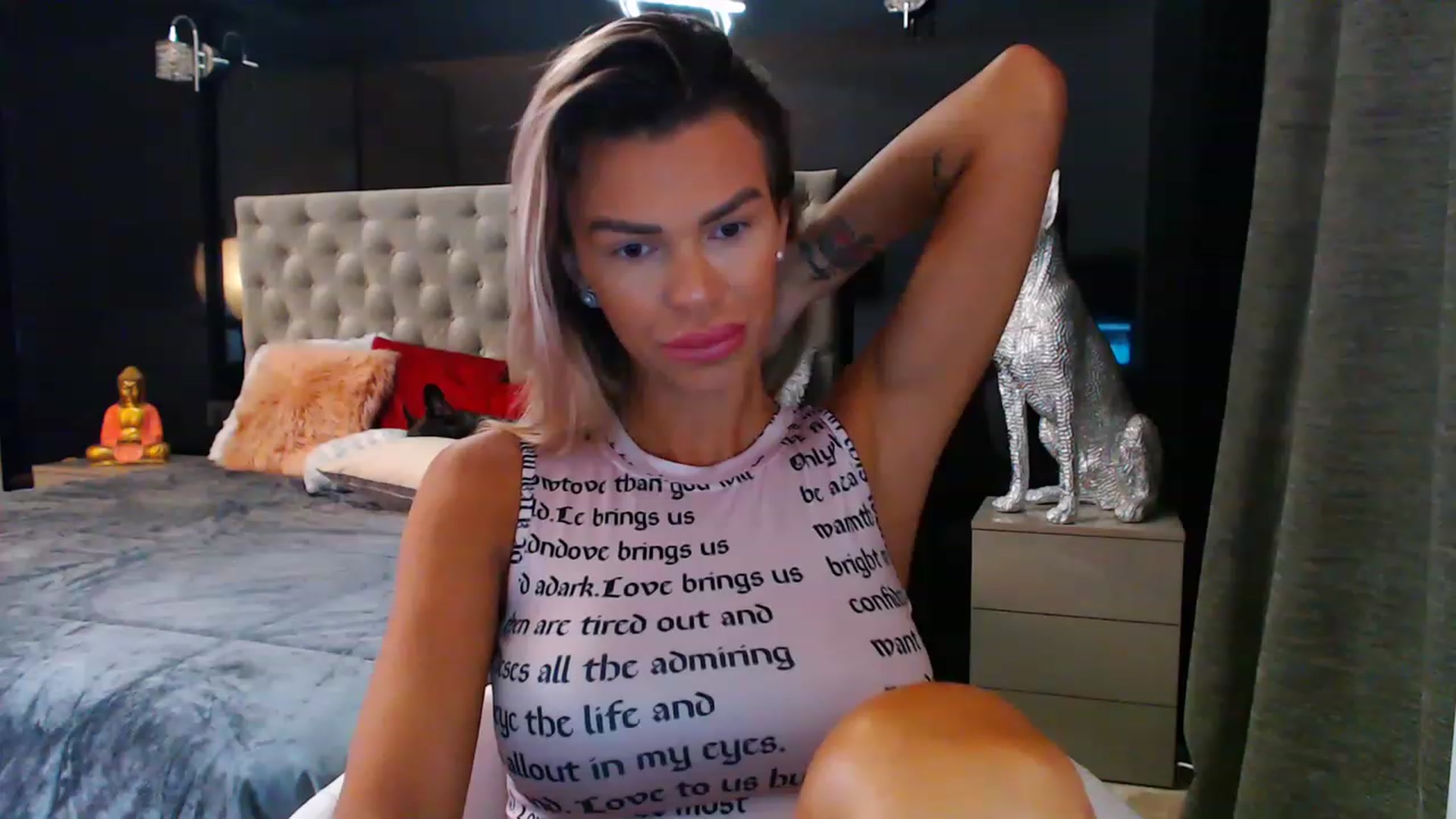 Gallery image thumbnail from D_y_y's myfreecams stream on, 07/10/2023, 04:46 image 1 of 20