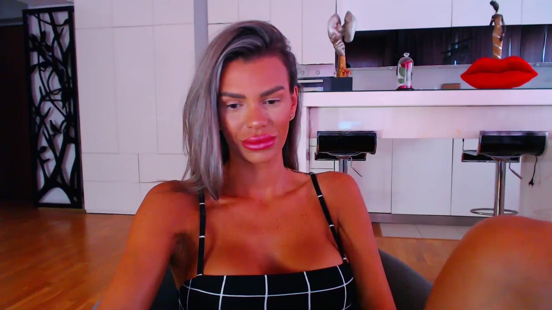 Gallery image thumbnail from D_y_y's myfreecams stream on, 07/12/2023, 05:01 image 6 of 20
