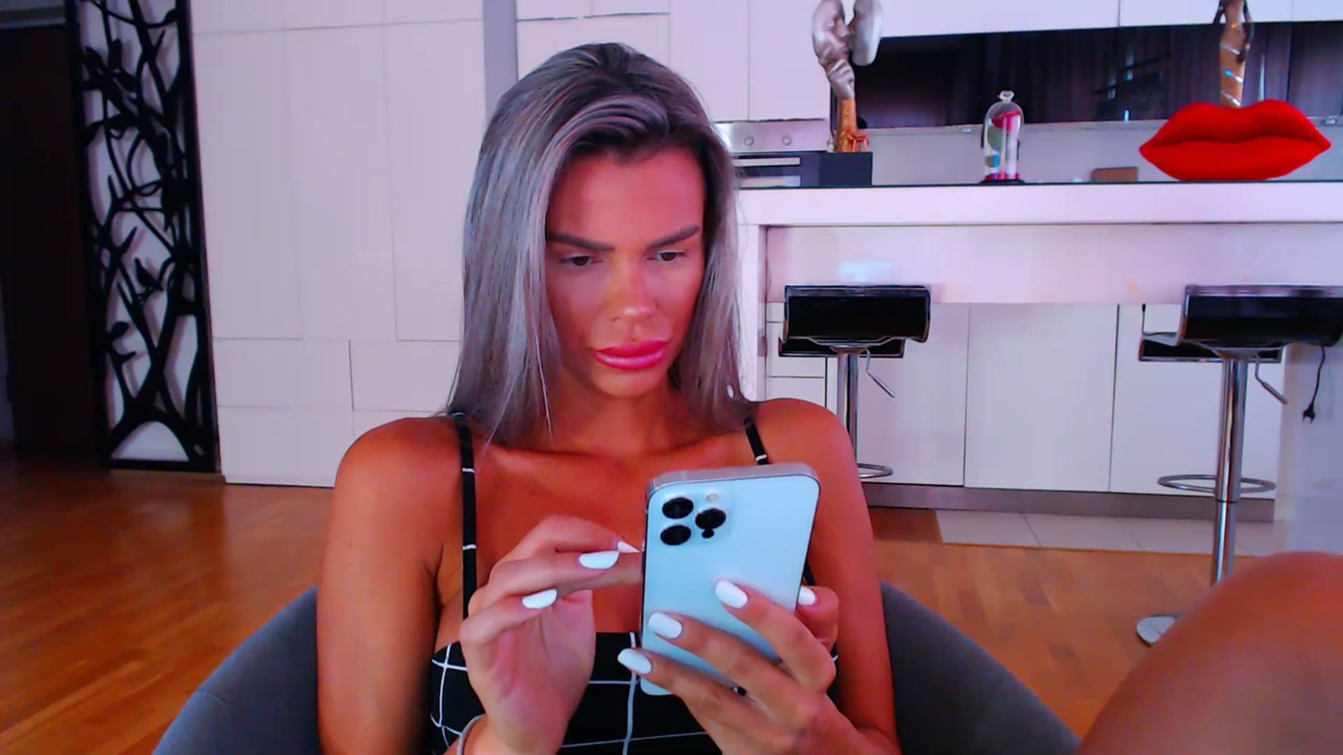 Gallery image thumbnail from D_y_y's myfreecams stream on, 07/12/2023, 05:01 image 18 of 20