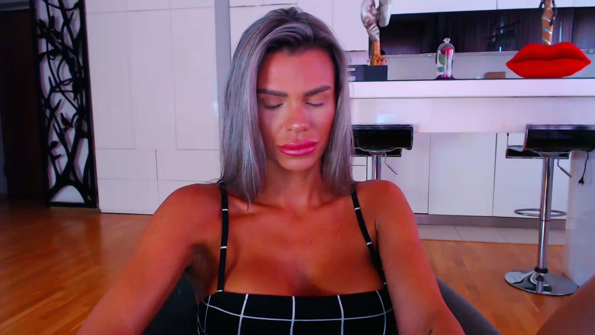 Gallery image thumbnail from D_y_y's myfreecams stream on, 07/12/2023, 05:01 image 20 of 20