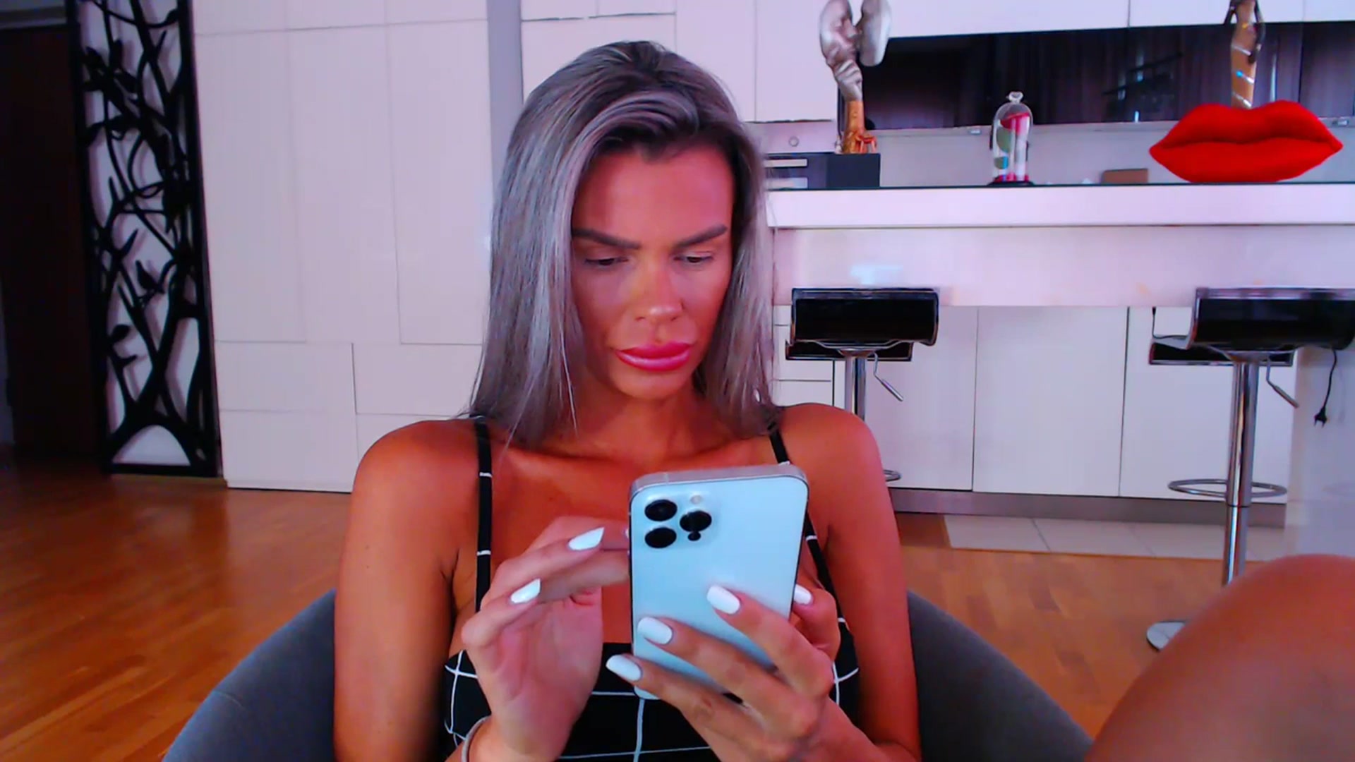 Gallery image thumbnail from D_y_y's myfreecams stream on, 07/12/2023, 05:01 image 17 of 20