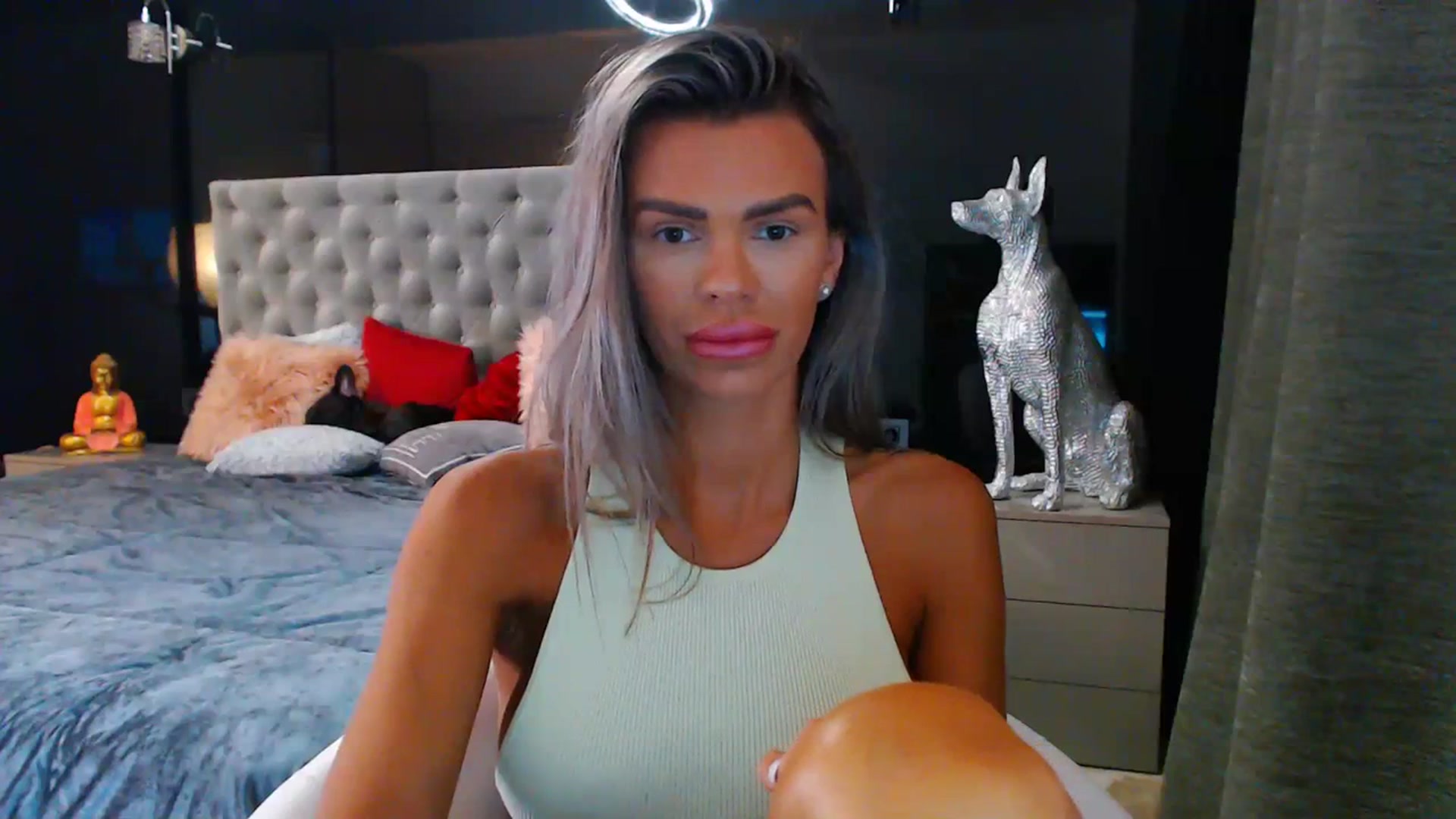 Gallery image thumbnail from D_y_y's myfreecams stream on, 07/14/2023, 05:42 image 8 of 20
