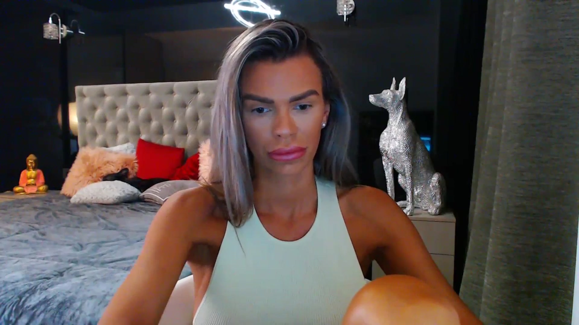 Gallery image thumbnail from D_y_y's myfreecams stream on, 07/14/2023, 05:42 image 11 of 20