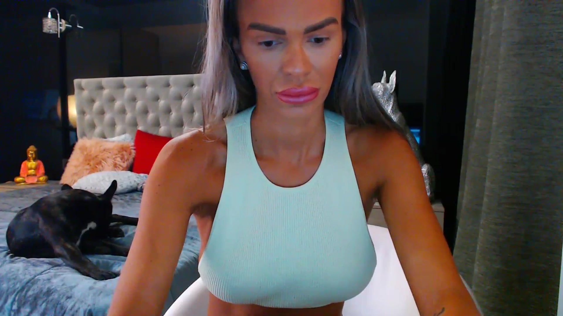 Gallery image thumbnail from D_y_y's myfreecams stream on, 07/14/2023, 05:42 image 18 of 20