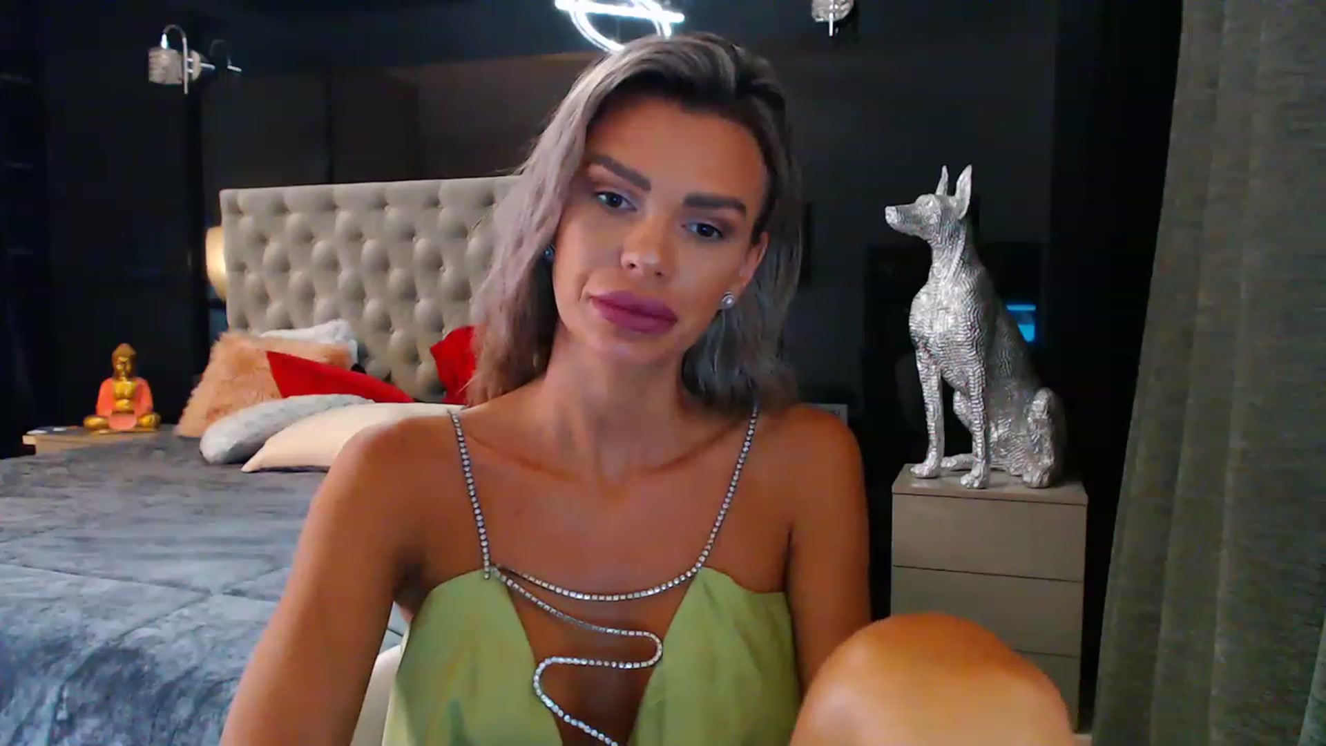 Gallery image thumbnail from D_y_y's myfreecams stream on, 07/16/2023, 05:28 image 5 of 20