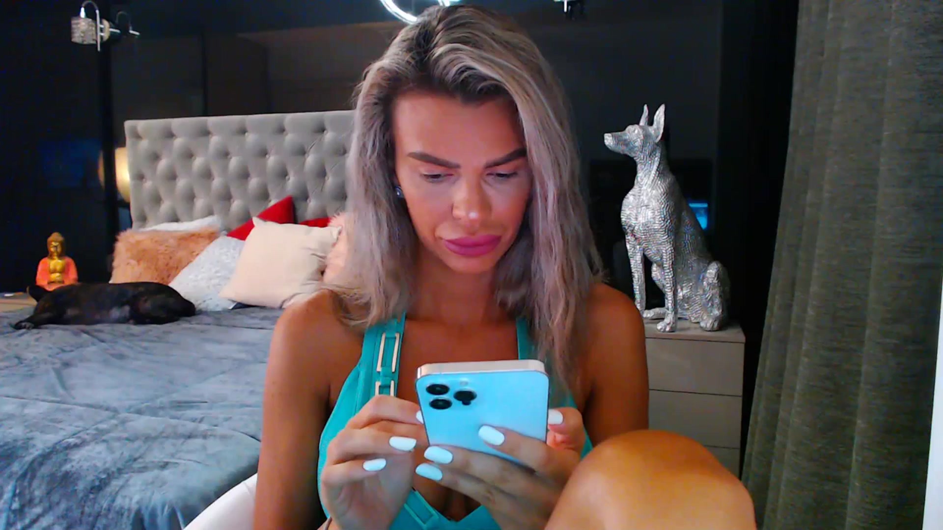Gallery image thumbnail from D_y_y's myfreecams stream on, 07/17/2023, 03:26 image 9 of 20