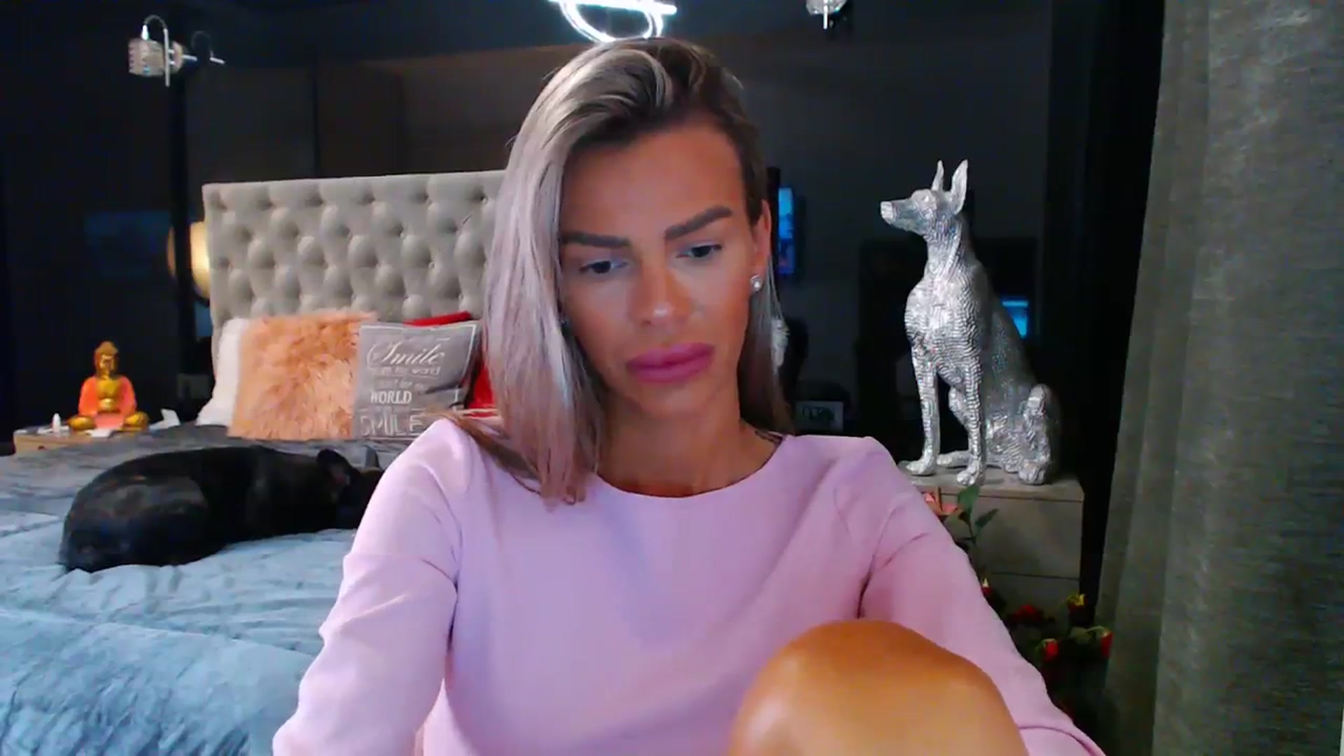 Gallery image thumbnail from D_y_y's myfreecams stream on, 07/26/2023, 04:30 image 10 of 20