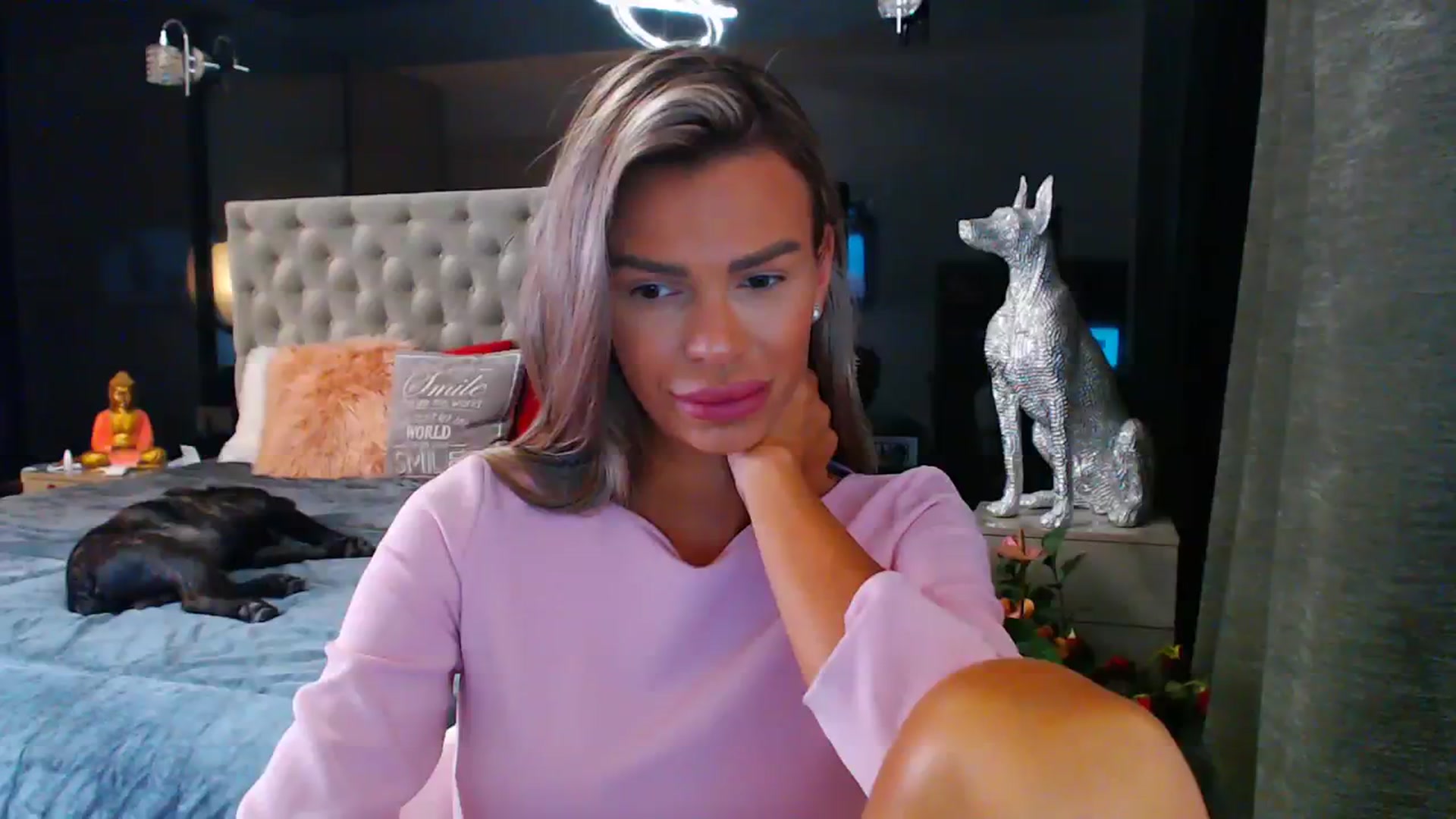 Gallery image thumbnail from D_y_y's myfreecams stream on, 07/26/2023, 04:30 image 3 of 20