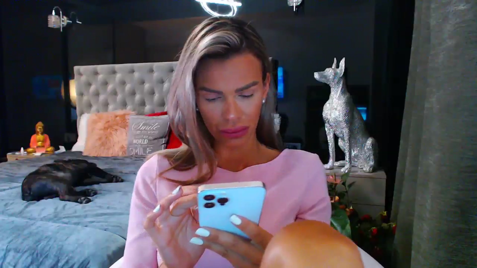 Gallery image thumbnail from D_y_y's myfreecams stream on, 07/26/2023, 04:30 image 2 of 20