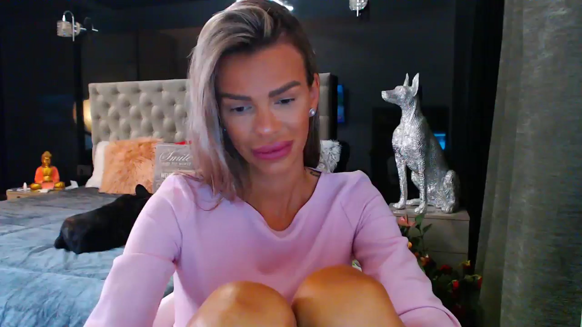 Gallery image thumbnail from D_y_y's myfreecams stream on, 07/26/2023, 04:30 image 14 of 20