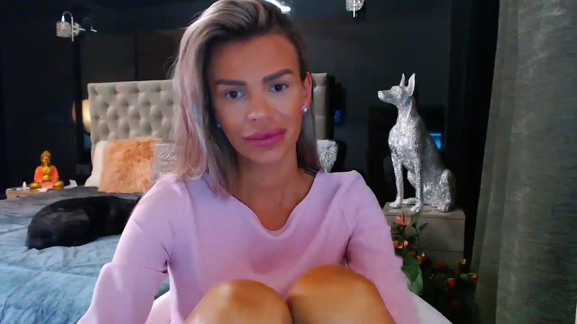 Gallery image thumbnail from D_y_y's myfreecams stream on, 07/26/2023, 04:30 image 13 of 20