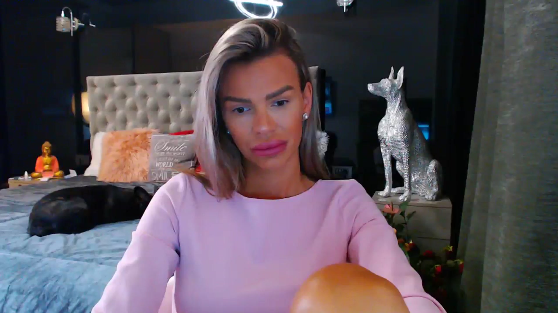 Gallery image thumbnail from D_y_y's myfreecams stream on, 07/26/2023, 04:30 image 9 of 20