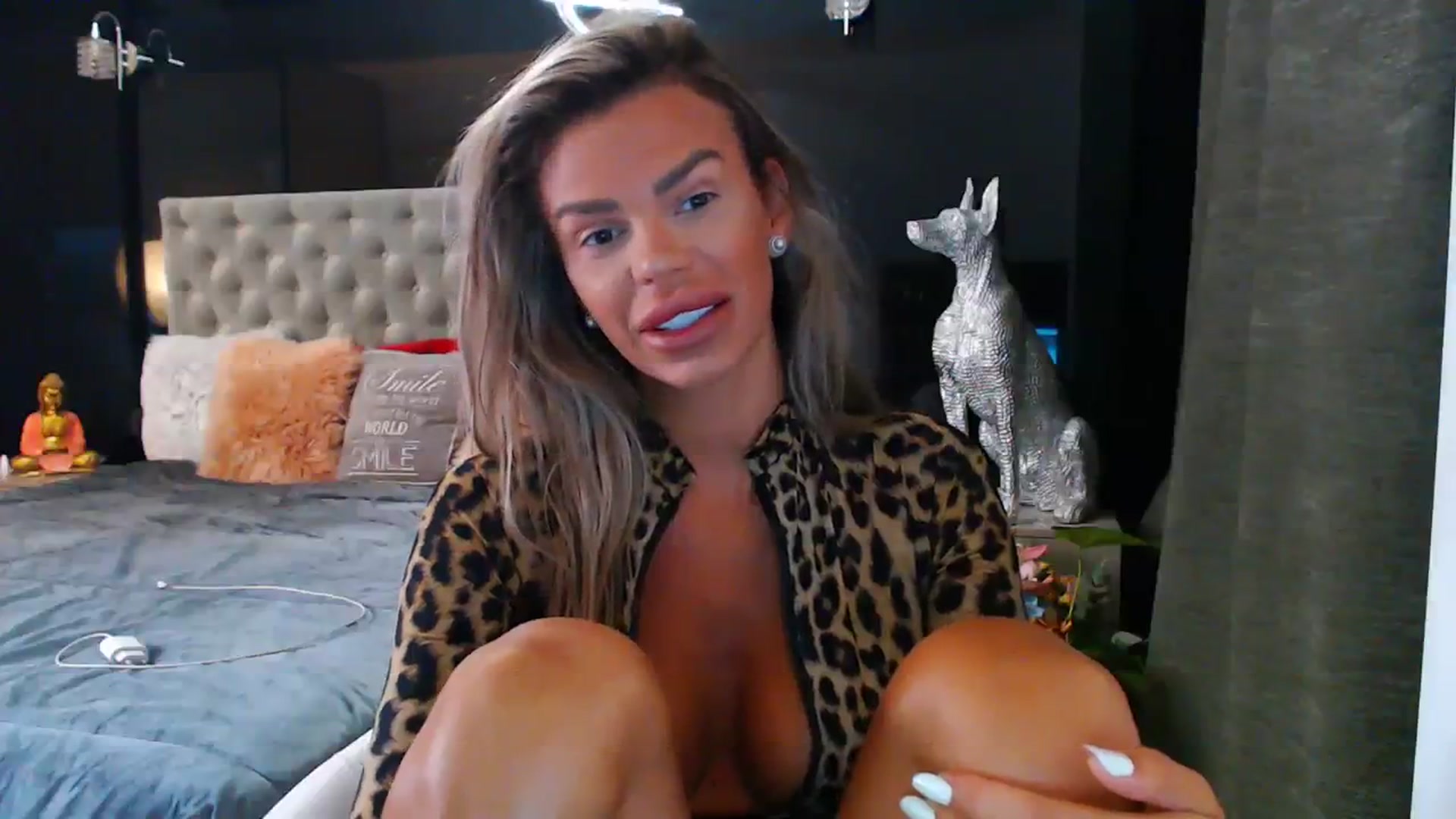 Gallery image thumbnail from D_y_y's myfreecams stream on, 07/30/2023, 05:08 image 7 of 20