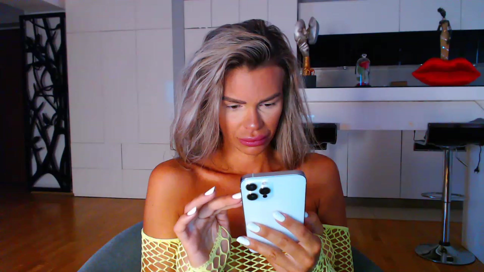 Gallery image thumbnail from D_y_y's myfreecams stream on, 07/31/2023, 04:50 image 10 of 20