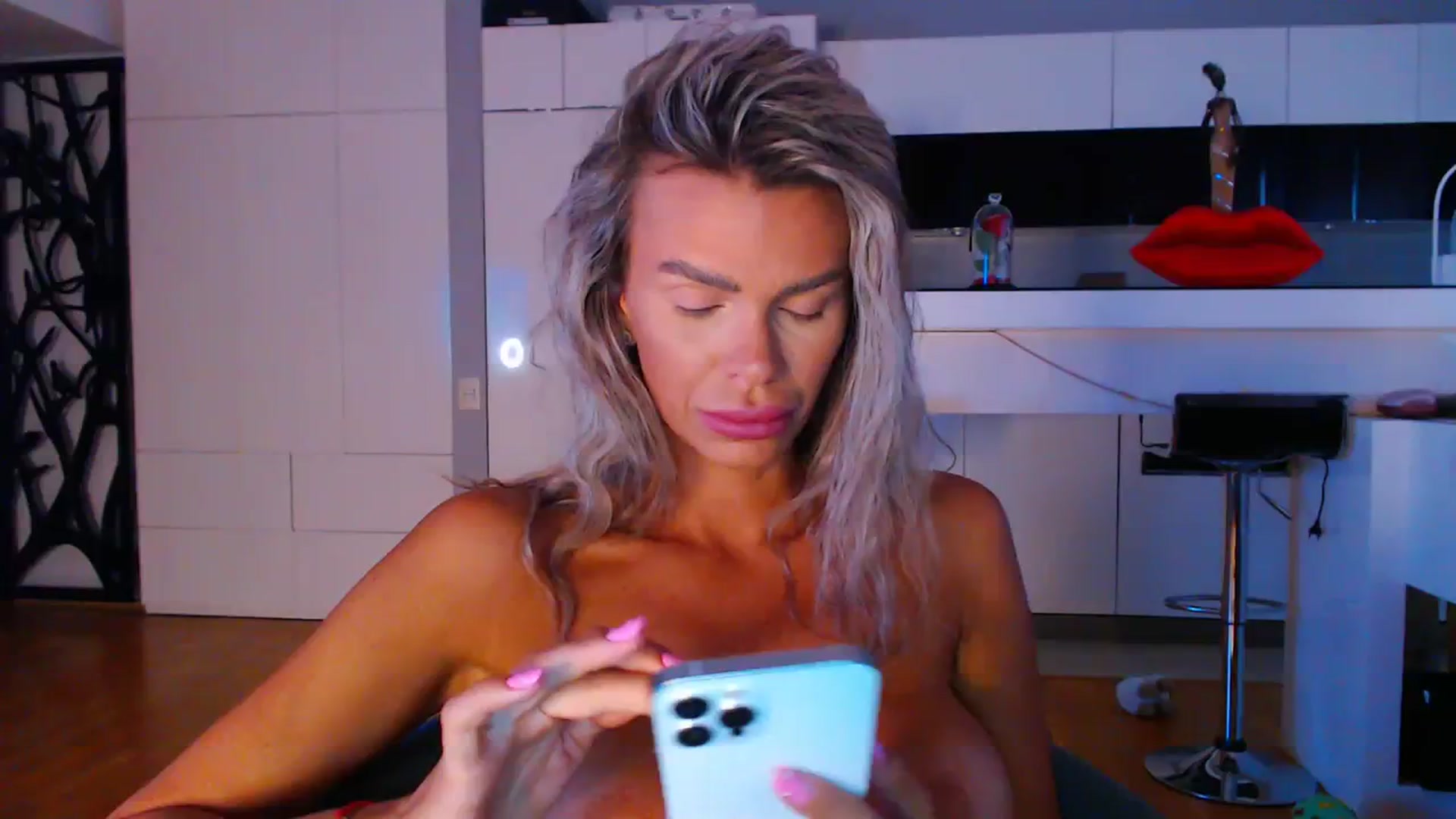 Gallery image thumbnail from D_y_y's myfreecams stream on, 08/16/2023, 04:34 image 1 of 20