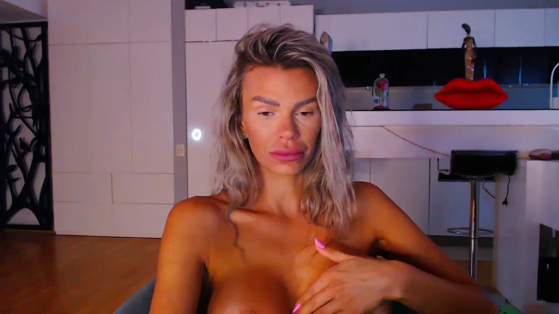 Gallery image thumbnail from D_y_y's myfreecams stream on, 08/16/2023, 04:34 image 5 of 20