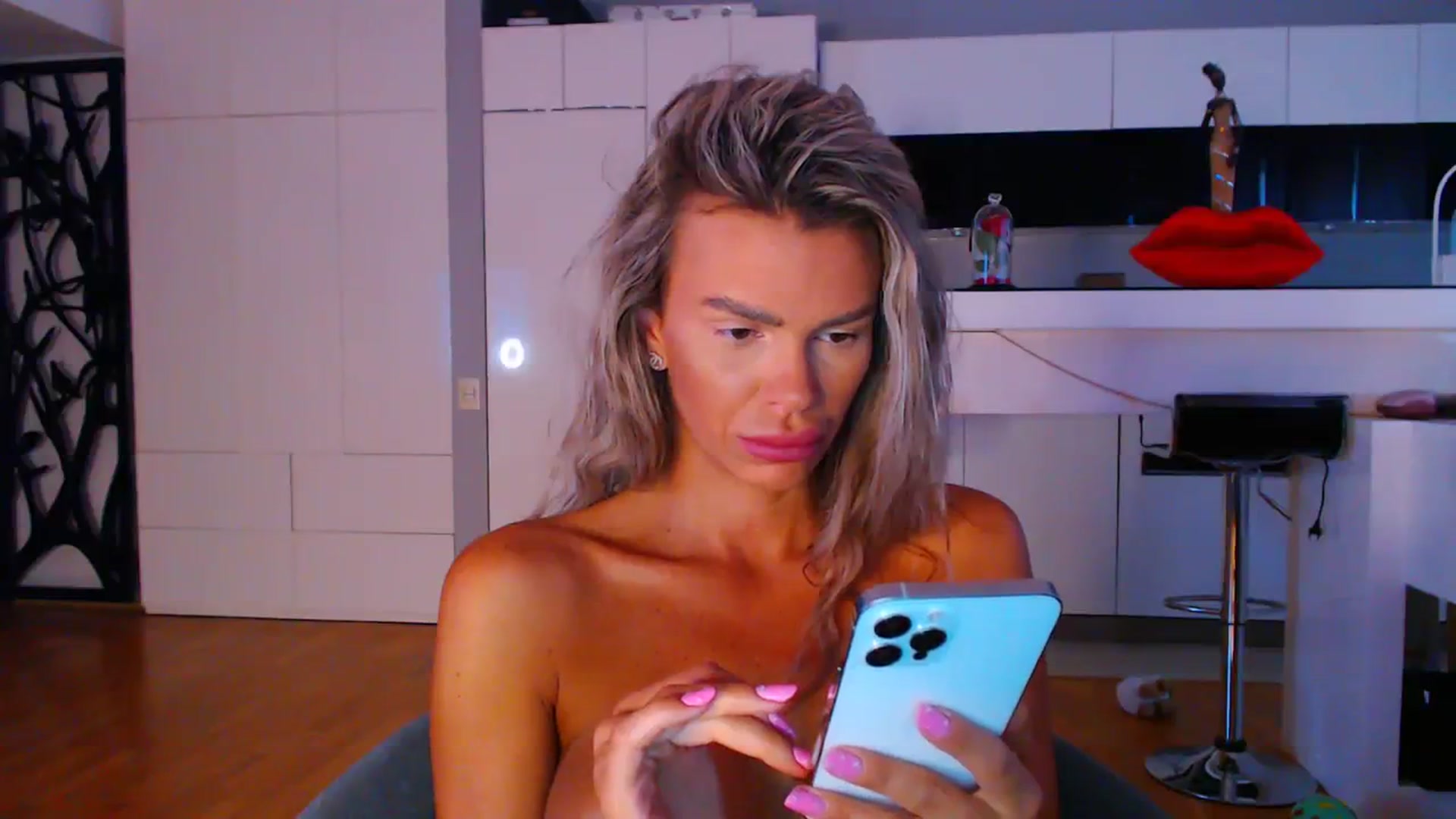 Gallery image thumbnail from D_y_y's myfreecams stream on, 08/16/2023, 04:34 image 8 of 20