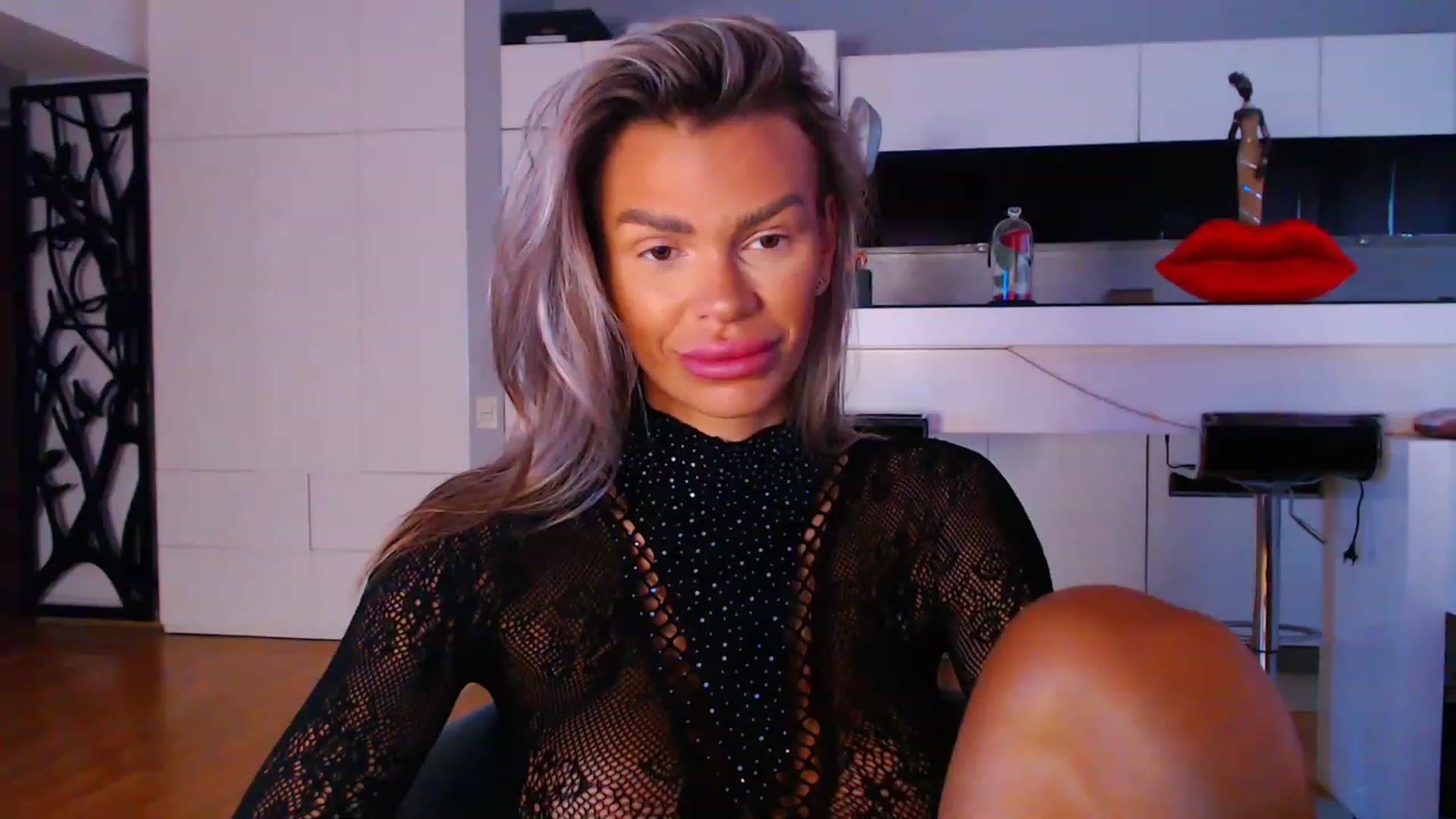 Gallery image thumbnail from D_y_y's myfreecams stream on, 08/17/2023, 04:35 image 11 of 20