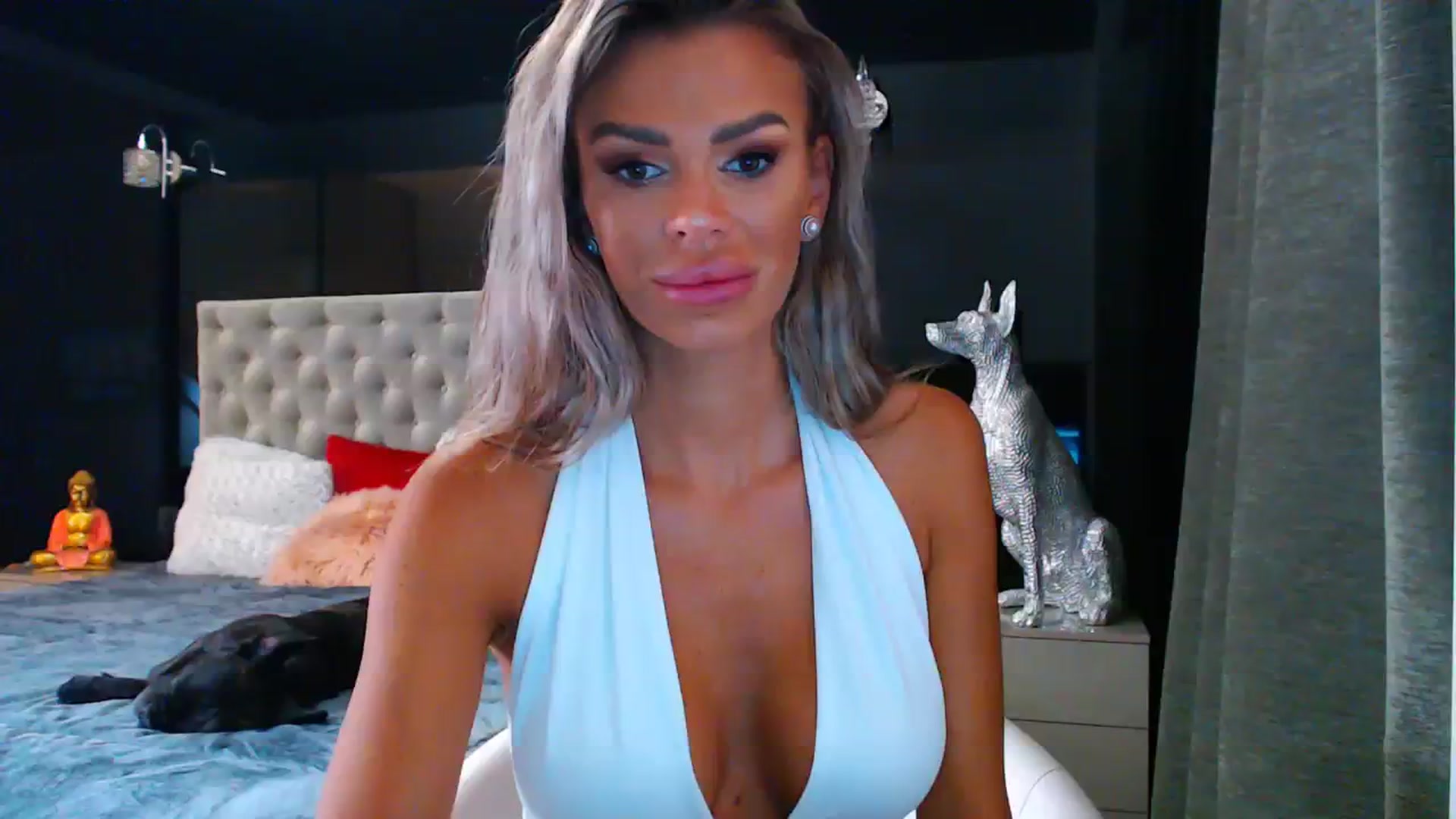 Gallery image thumbnail from D_y_y's myfreecams stream on, 08/20/2023, 04:03 image 13 of 20