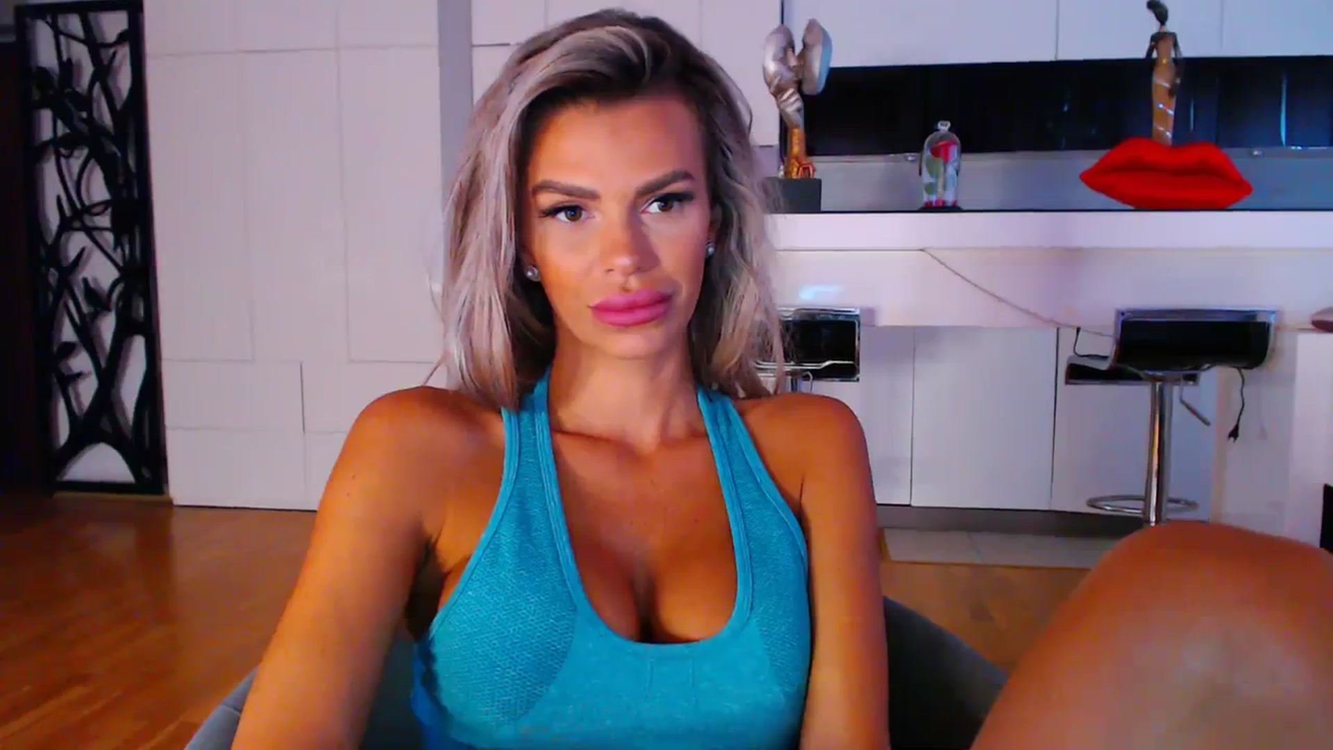 Gallery image thumbnail from D_y_y's myfreecams stream on, 09/10/2023, 04:50 image 10 of 20