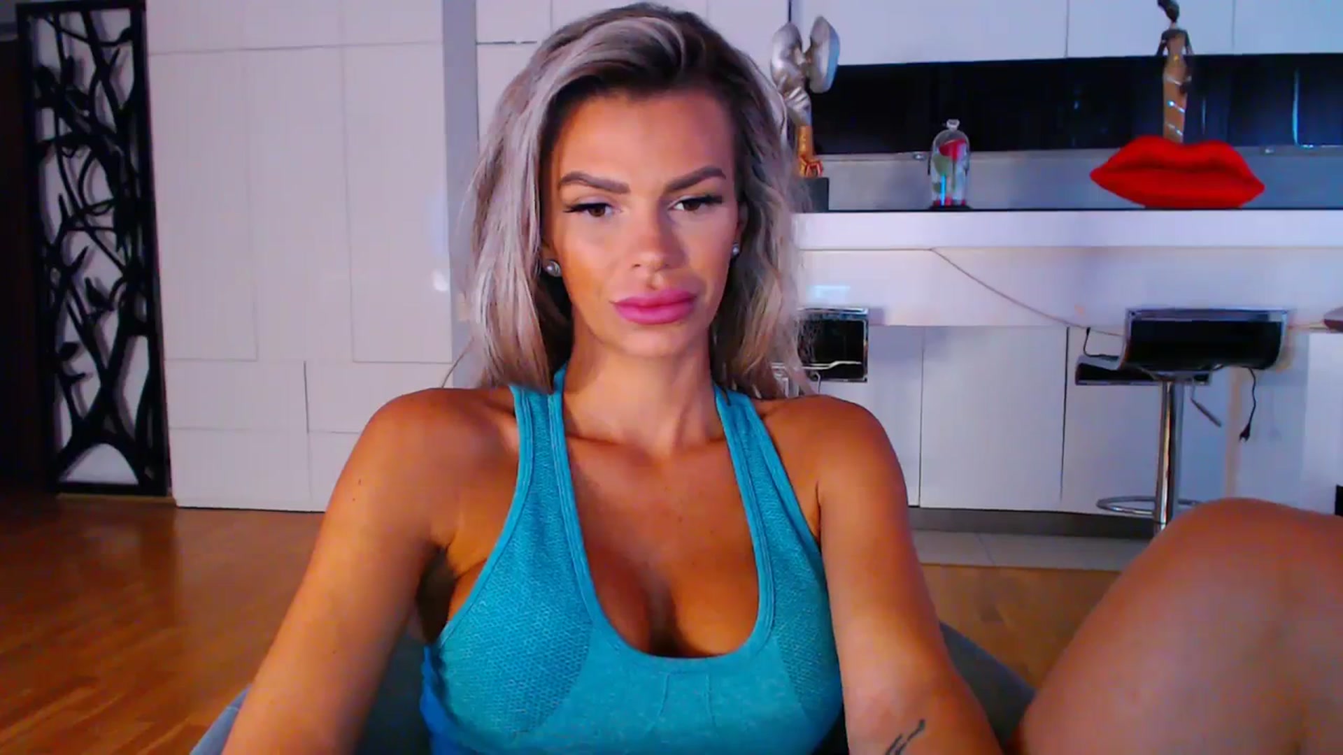 Gallery image thumbnail from D_y_y's myfreecams stream on, 09/10/2023, 04:50 image 9 of 20