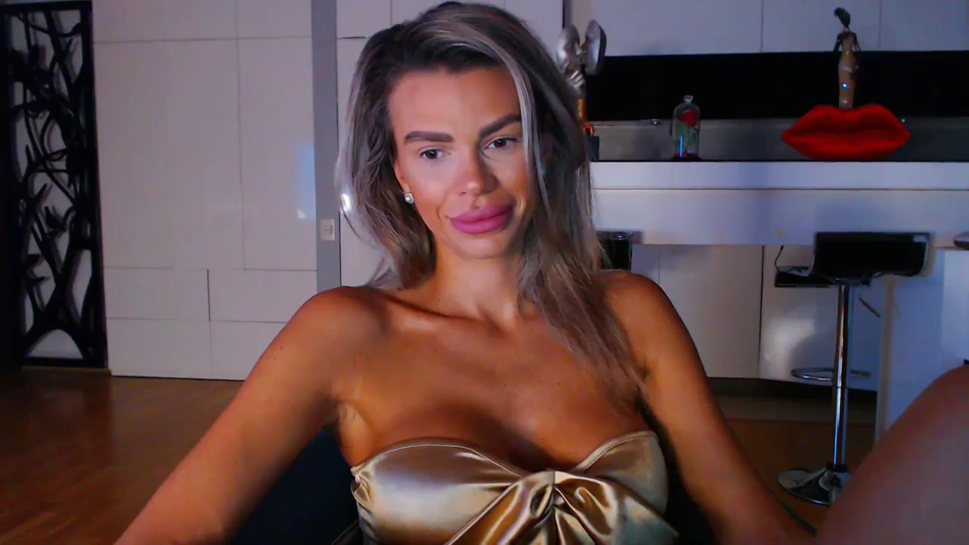 Gallery image thumbnail from D_y_y's myfreecams stream on, 09/11/2023, 04:33 image 2 of 20