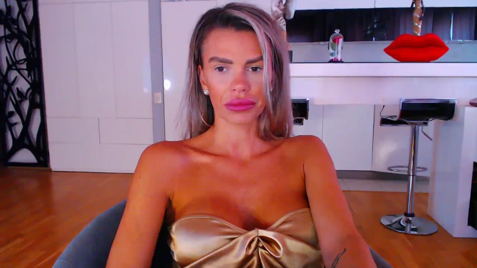 Gallery image thumbnail from D_y_y's myfreecams stream on, 09/11/2023, 05:01 image 12 of 20