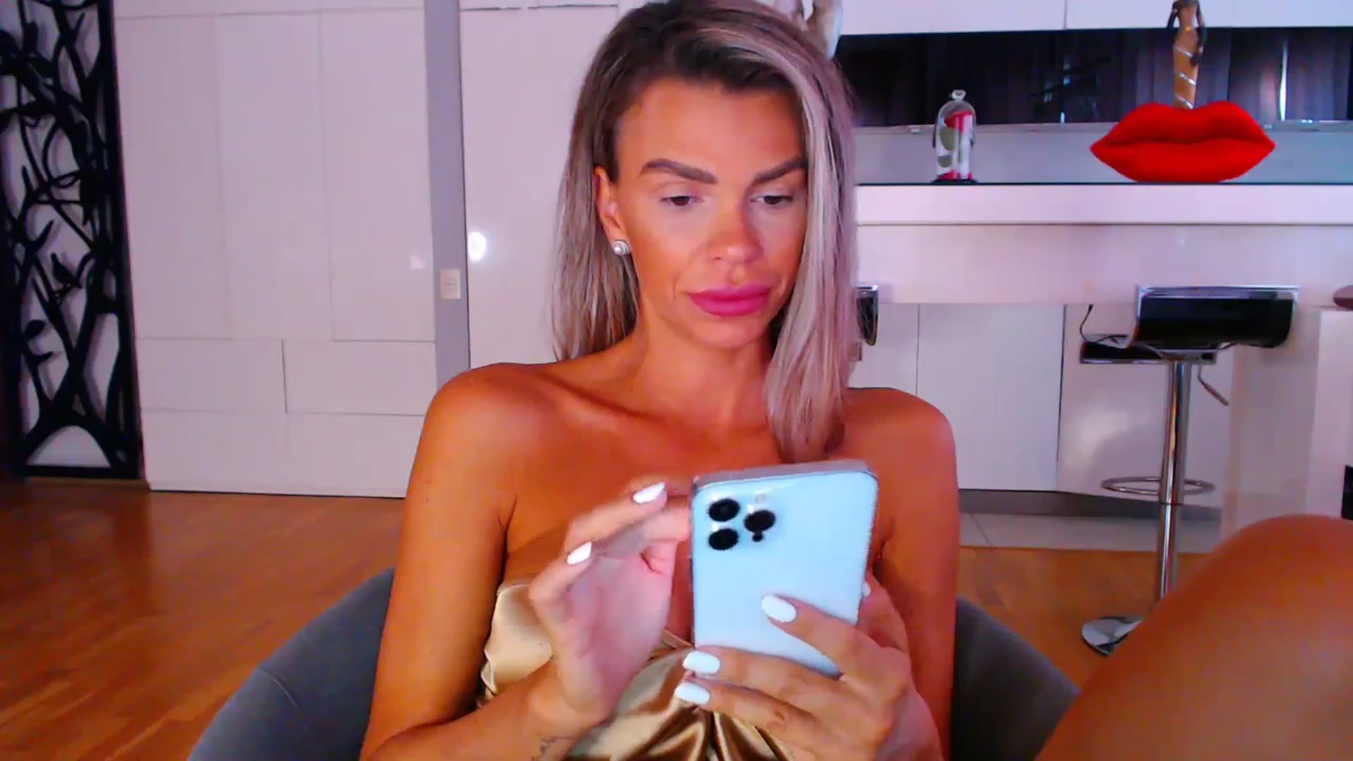 Gallery image thumbnail from D_y_y's myfreecams stream on, 09/11/2023, 05:01 image 2 of 20