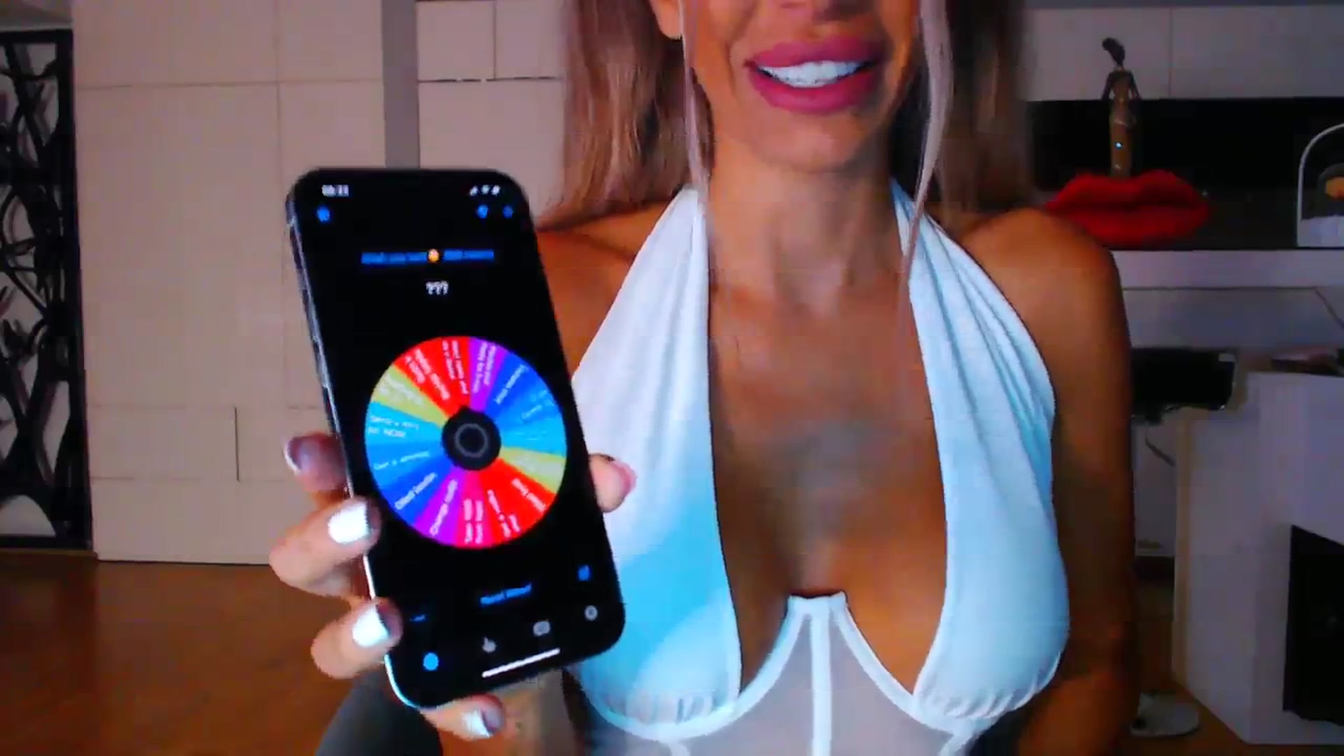 Gallery image thumbnail from D_y_y's myfreecams stream on, 09/12/2023, 03:32 image 14 of 20