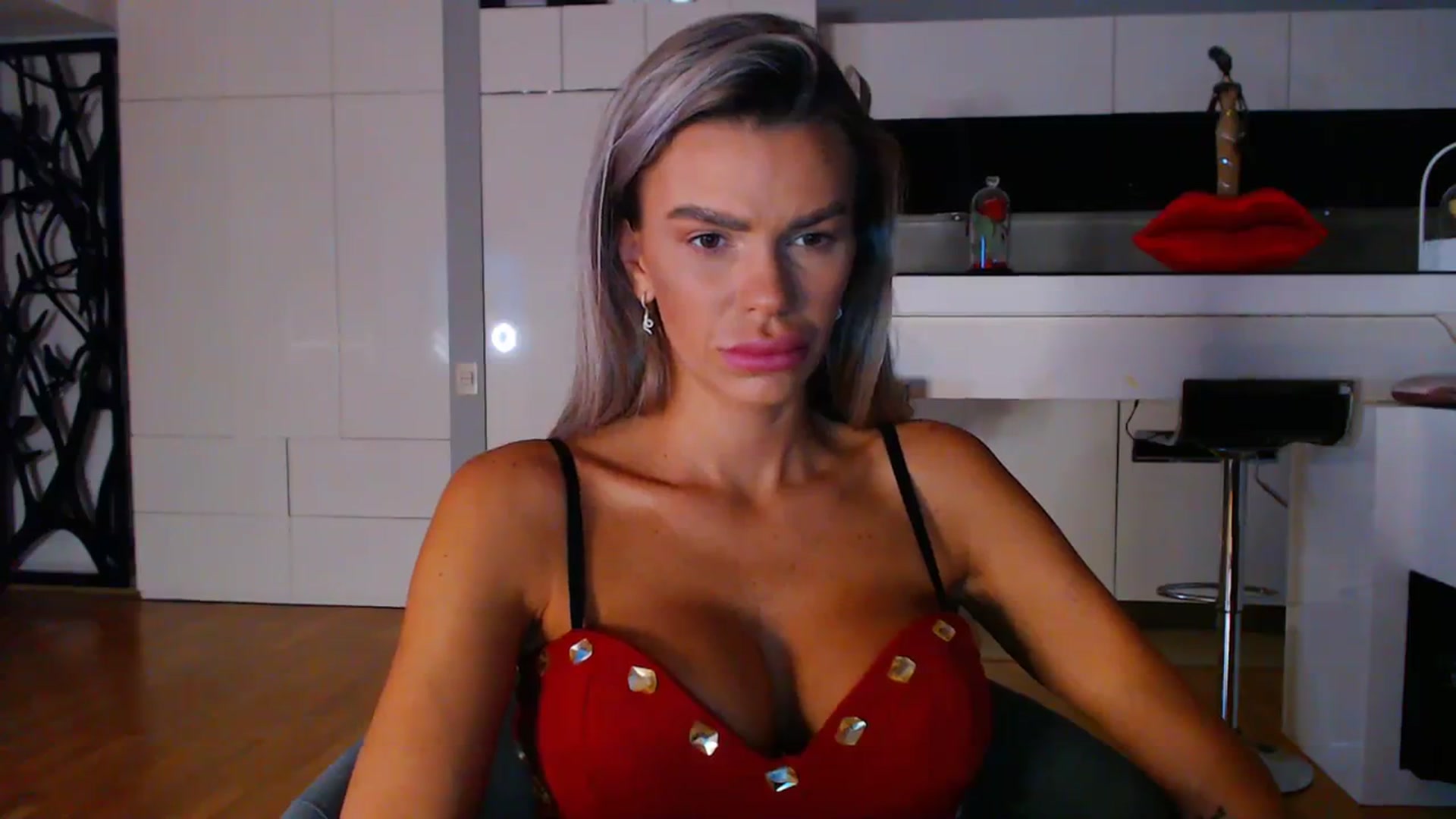 Gallery image thumbnail from D_y_y's myfreecams stream on, 09/13/2023, 03:29 image 16 of 20