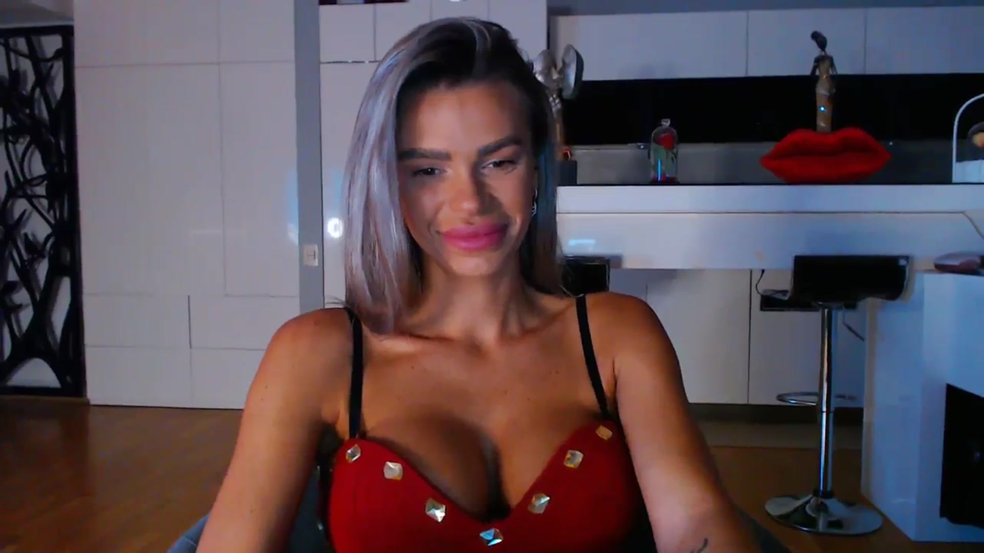 Gallery image thumbnail from D_y_y's myfreecams stream on, 09/13/2023, 03:29 image 4 of 20