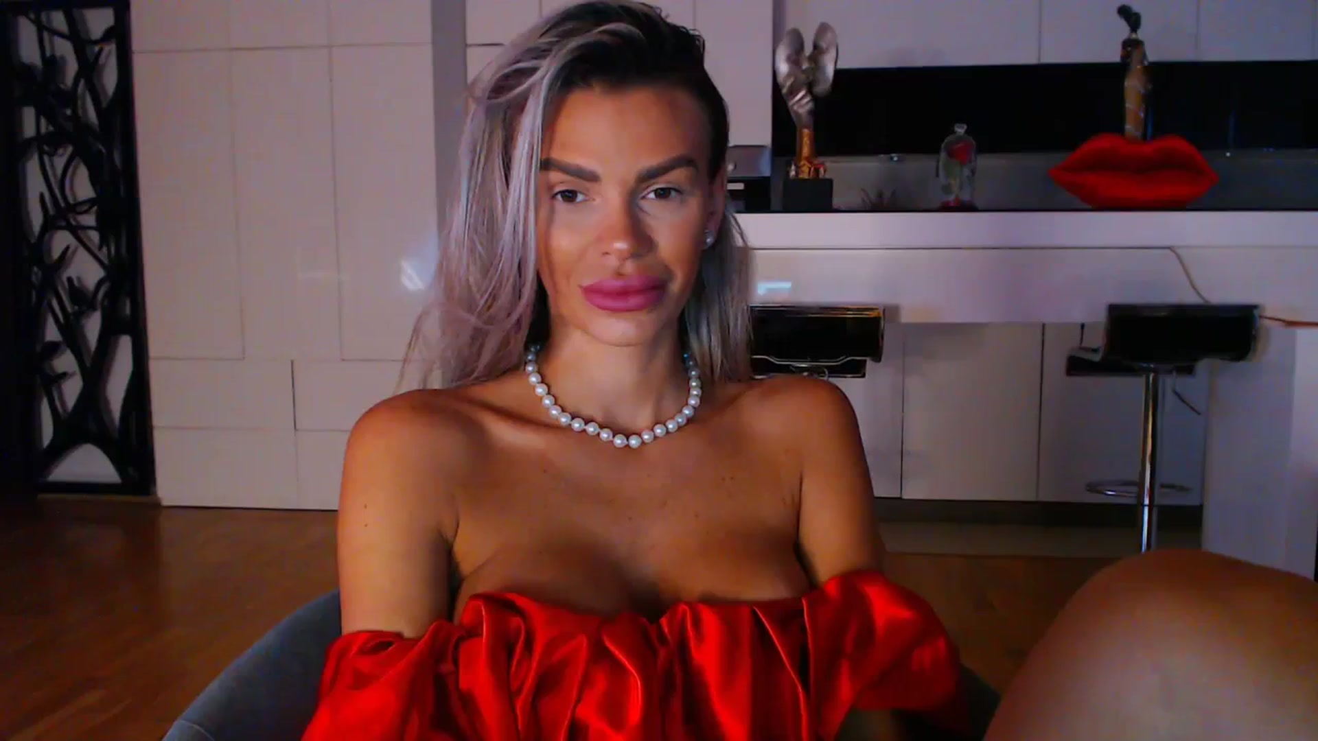 Gallery image thumbnail from D_y_y's myfreecams stream on, 09/15/2023, 05:24 image 1 of 20