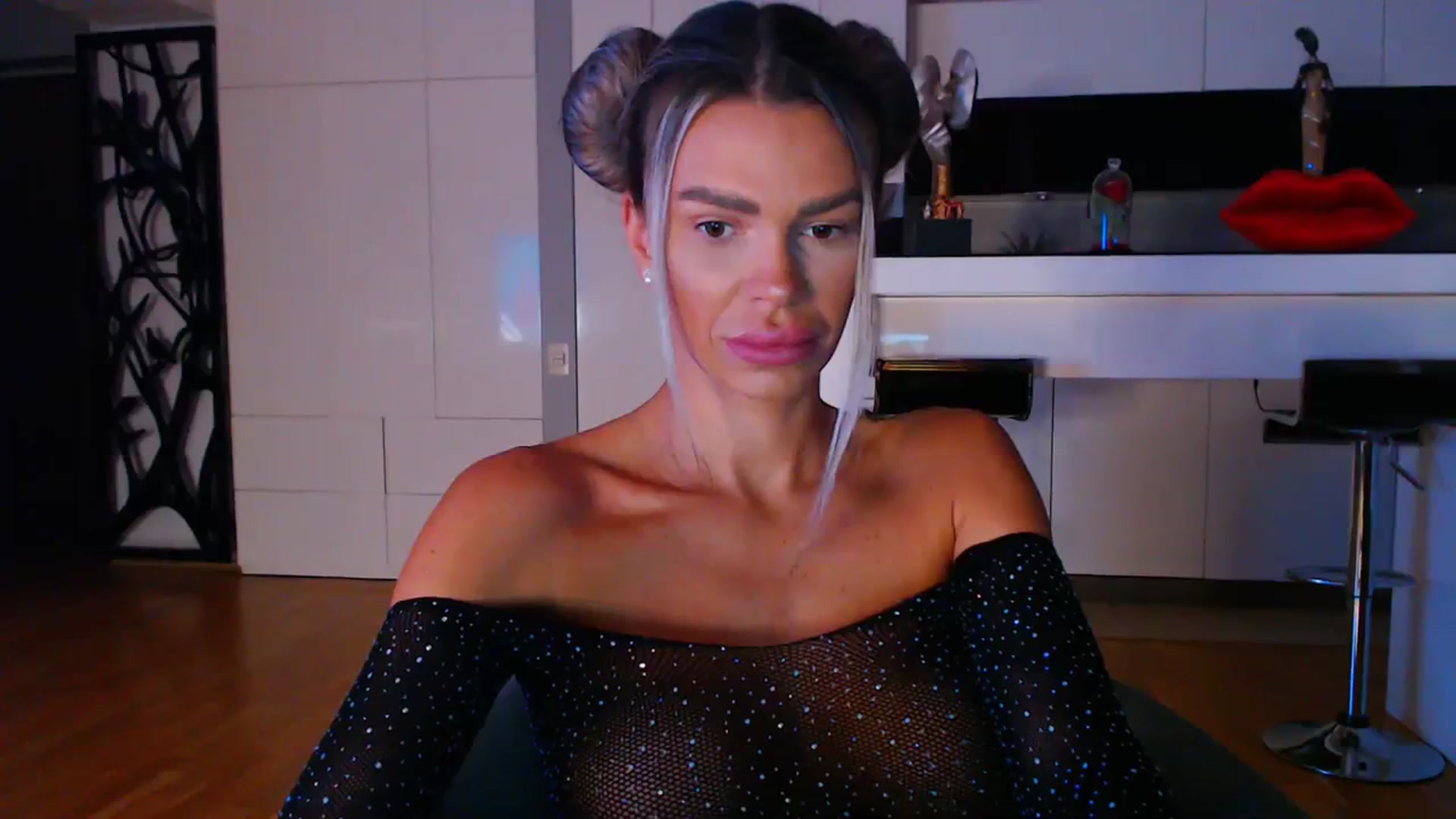 Gallery image thumbnail from D_y_y's myfreecams stream on, 09/18/2023, 03:43 image 4 of 20