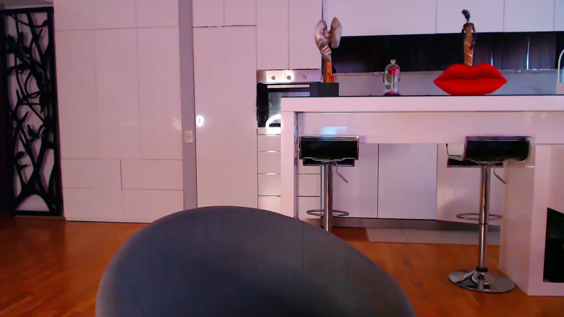 Gallery image thumbnail from D_y_y's myfreecams stream on, 09/19/2023, 06:50 image 15 of 20