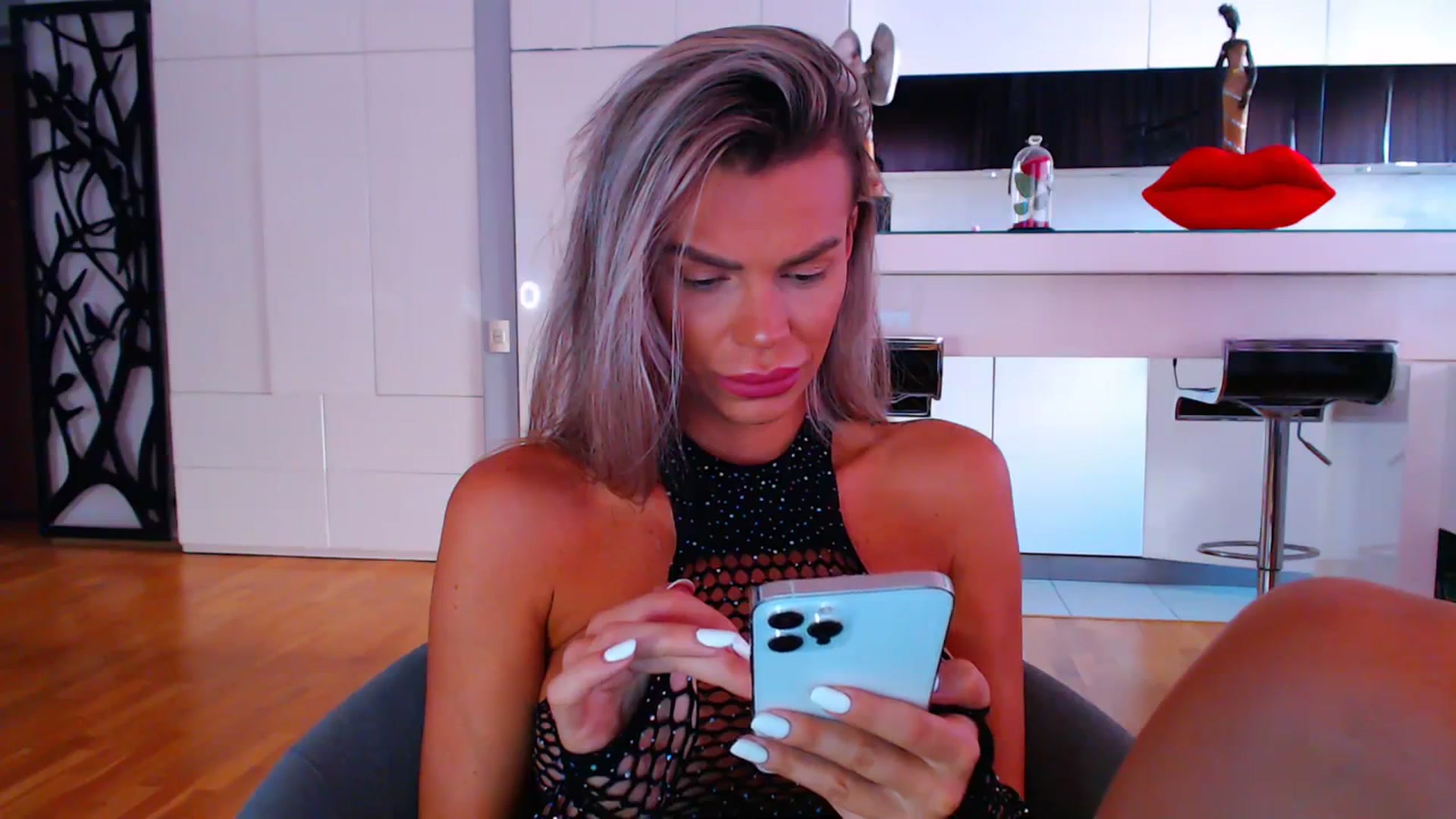 Gallery image thumbnail from D_y_y's myfreecams stream on, 09/19/2023, 06:47 image 4 of 20