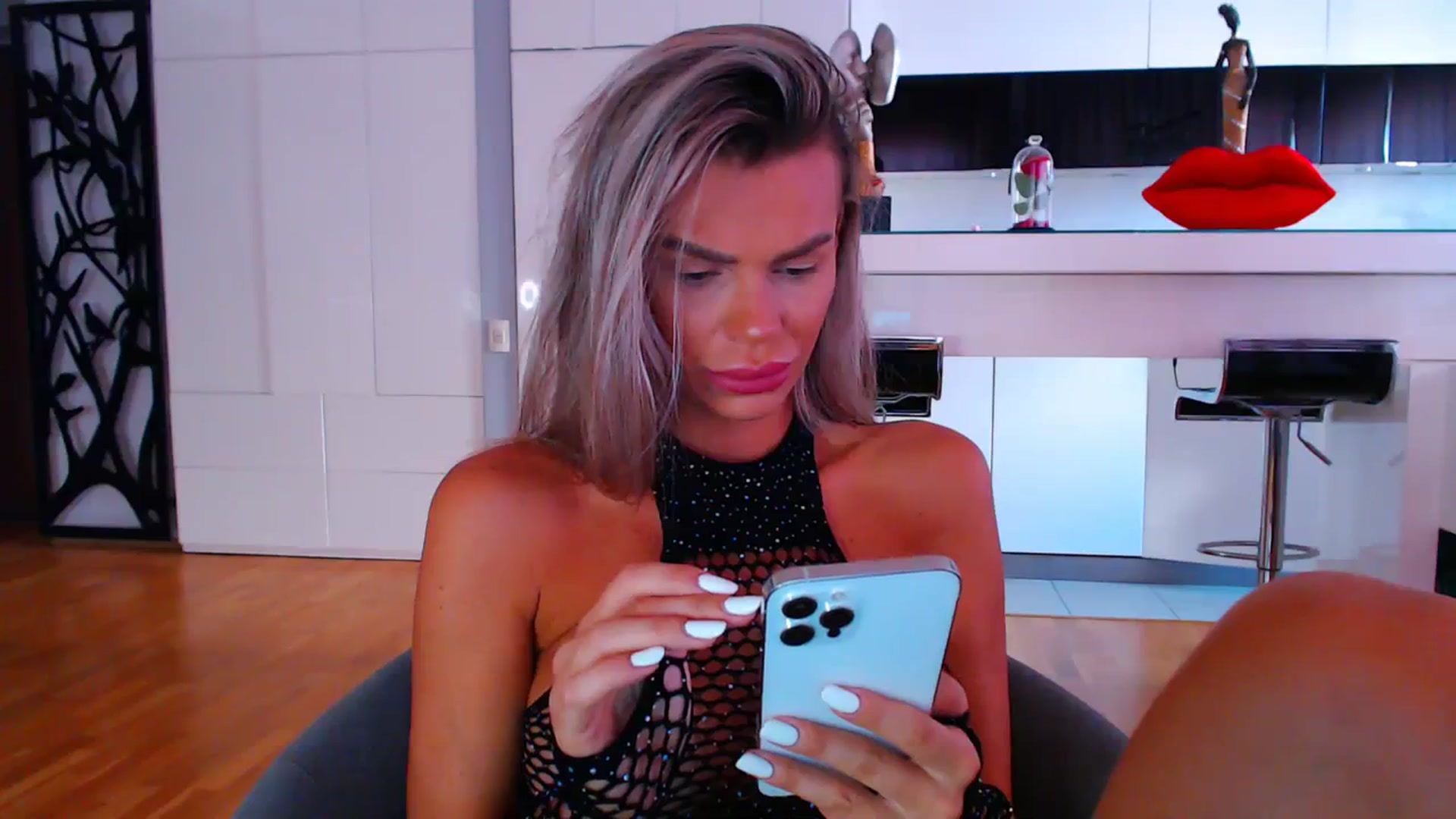 Gallery image thumbnail from D_y_y's myfreecams stream on, 09/19/2023, 06:47 image 5 of 20