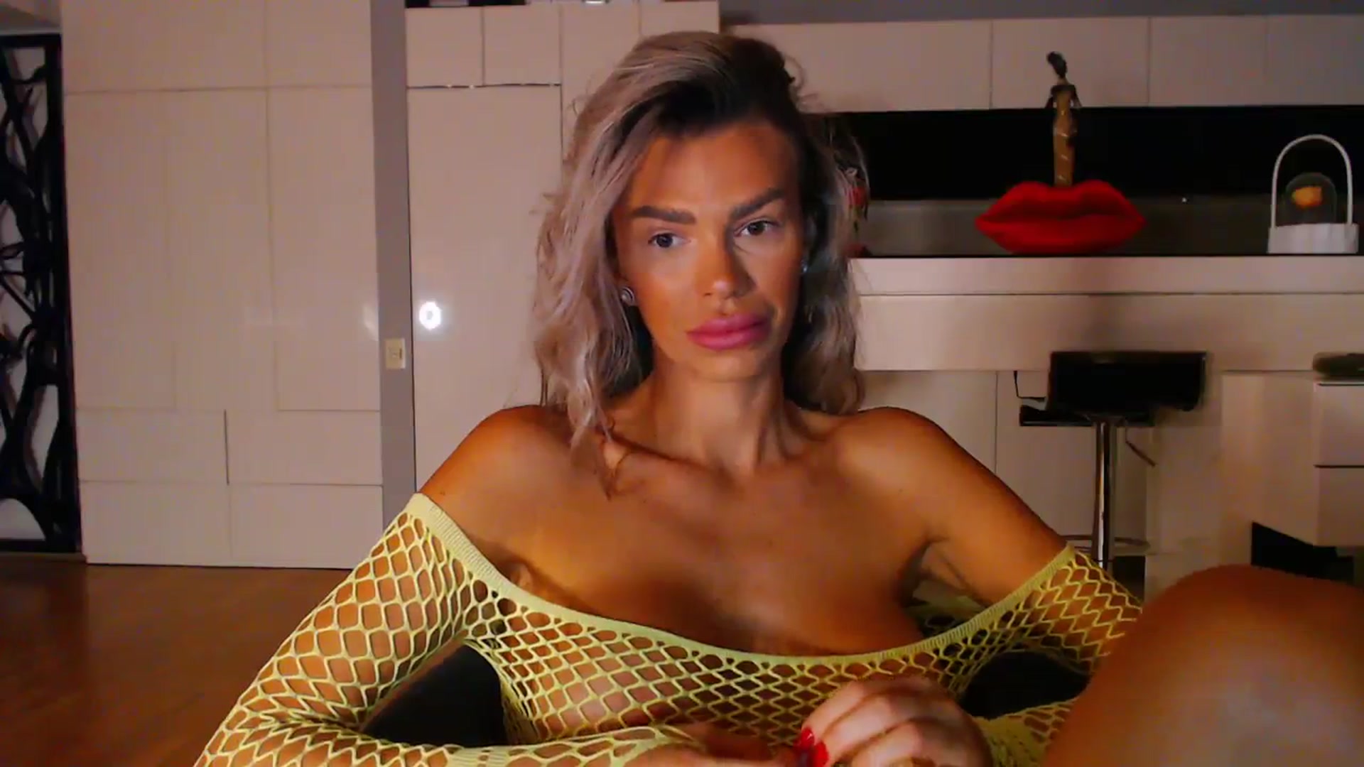 Gallery image thumbnail from D_y_y's myfreecams stream on, 09/26/2023, 03:50 image 5 of 20
