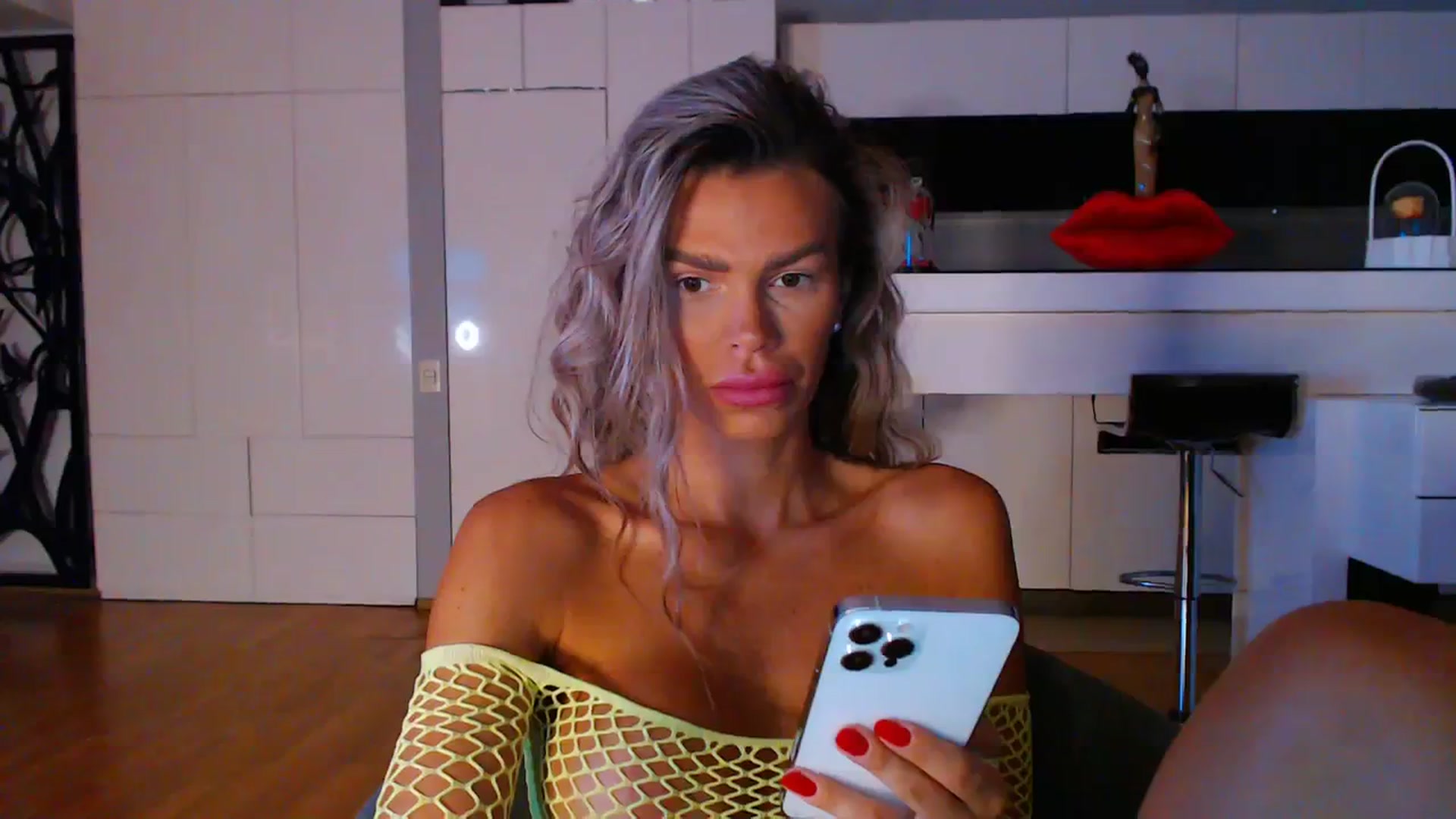 Gallery image thumbnail from D_y_y's myfreecams stream on, 09/26/2023, 03:50 image 12 of 20