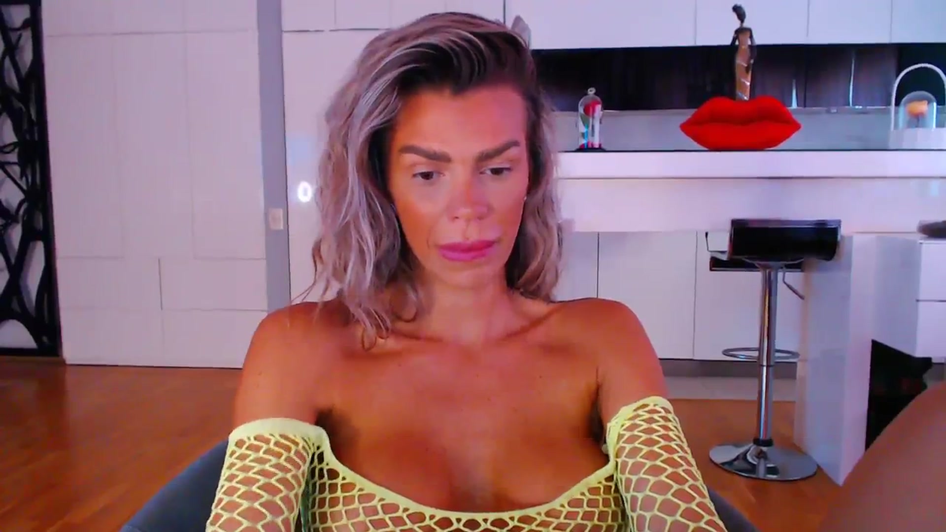 Gallery image thumbnail from D_y_y's myfreecams stream on, 09/26/2023, 05:27 image 17 of 20
