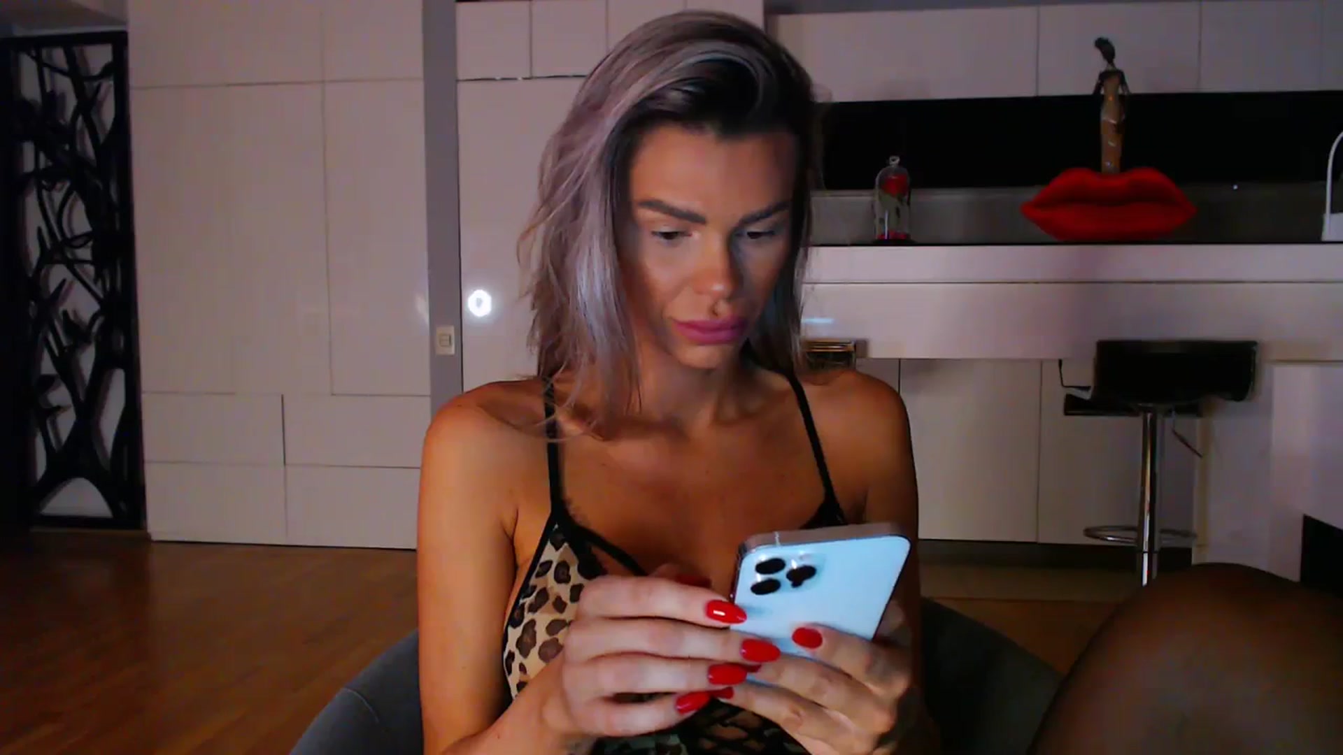 Gallery image thumbnail from D_y_y's myfreecams stream on, 09/27/2023, 03:23 image 8 of 20