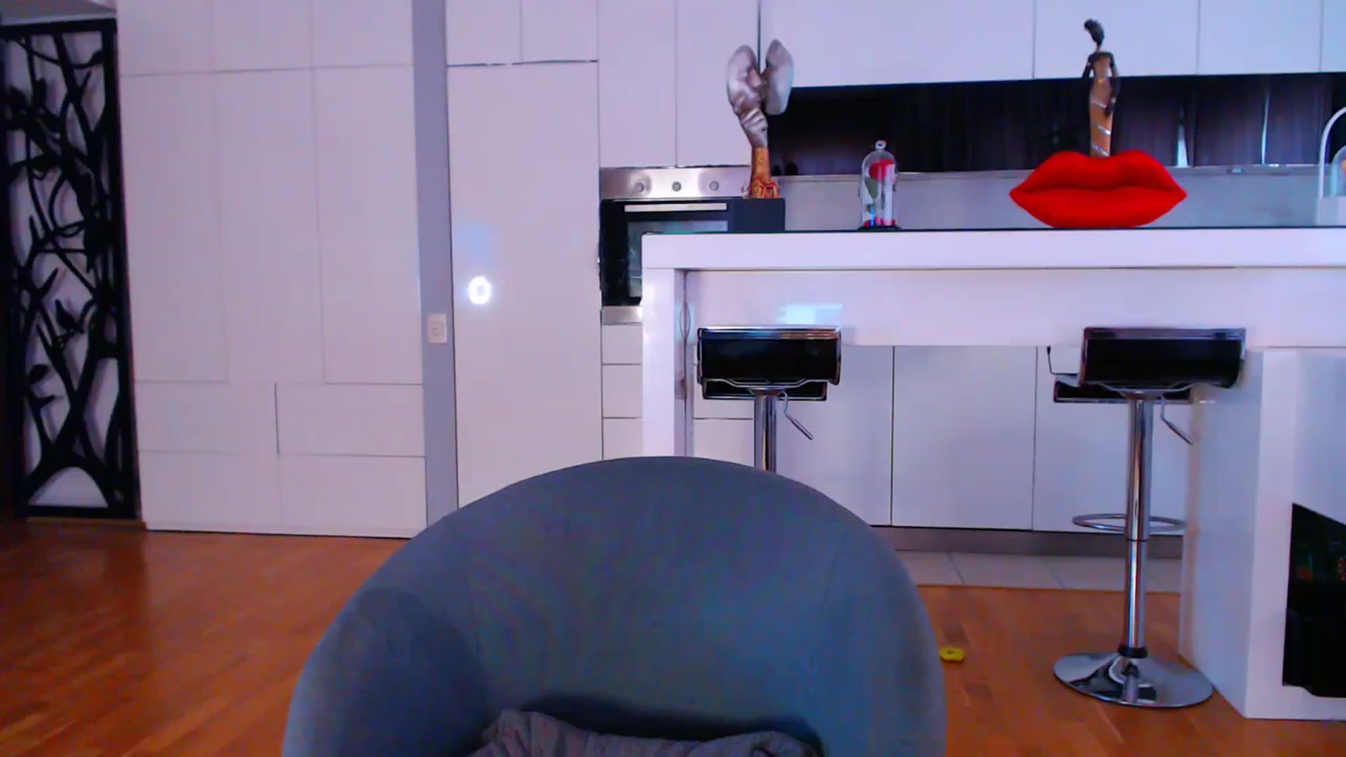 Gallery image thumbnail from D_y_y's myfreecams stream on, 09/27/2023, 06:15 image 10 of 20